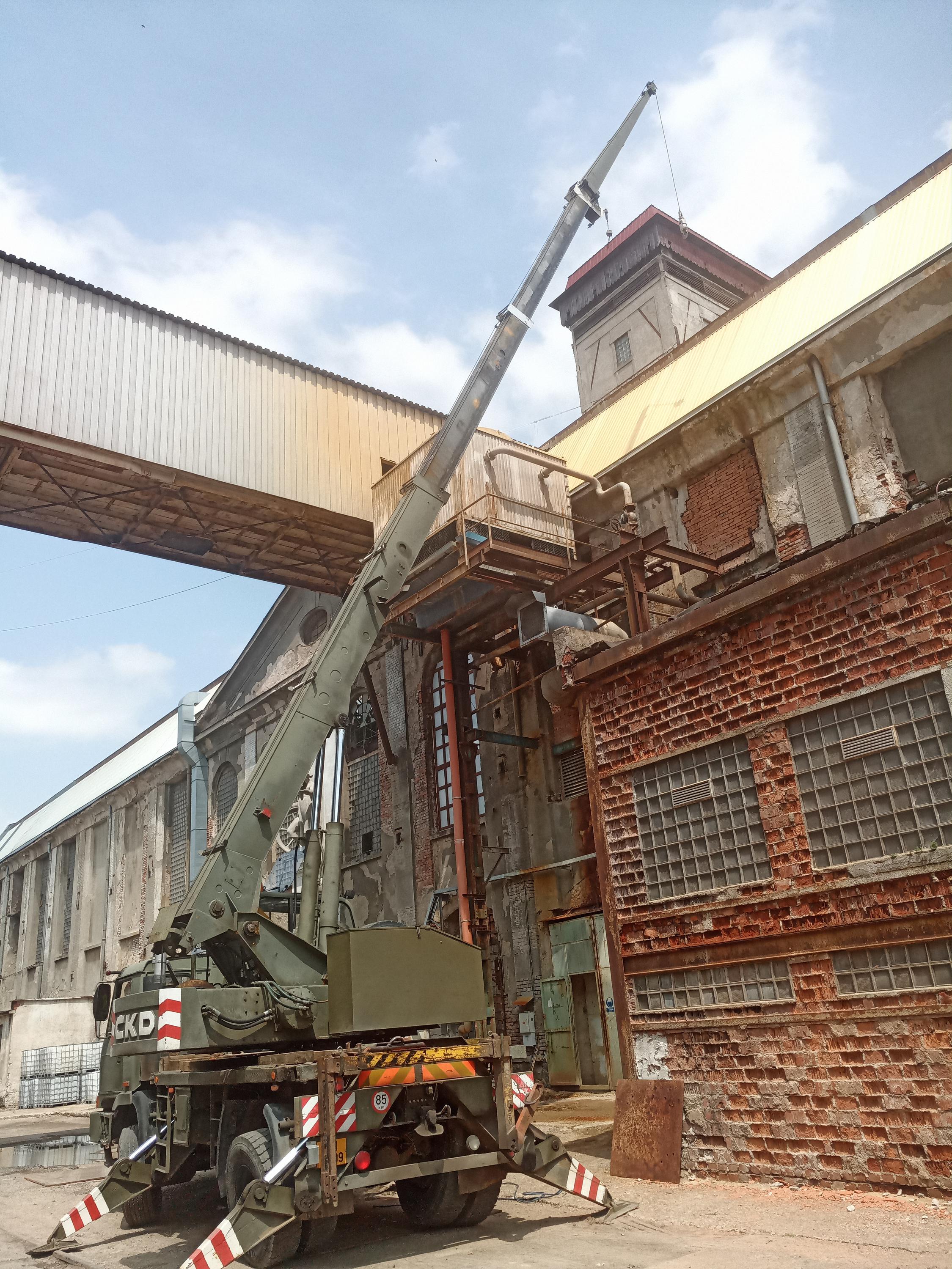 Autojeřáby Petr Hrabina foto 4