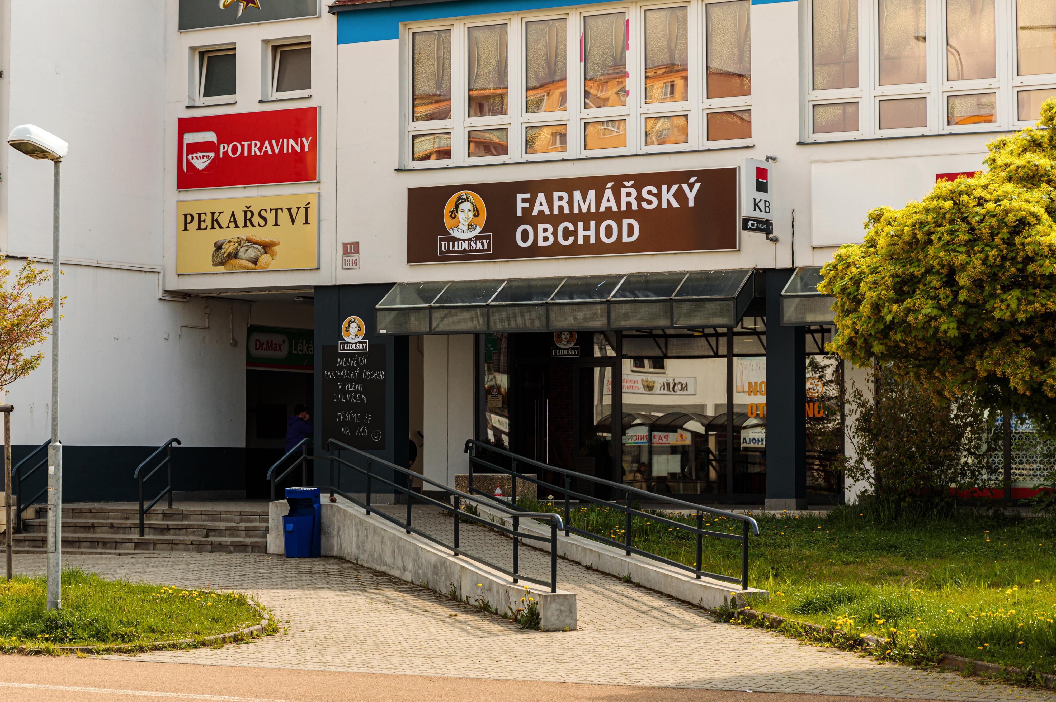 Farmářský obchod a bistro U Lidušky