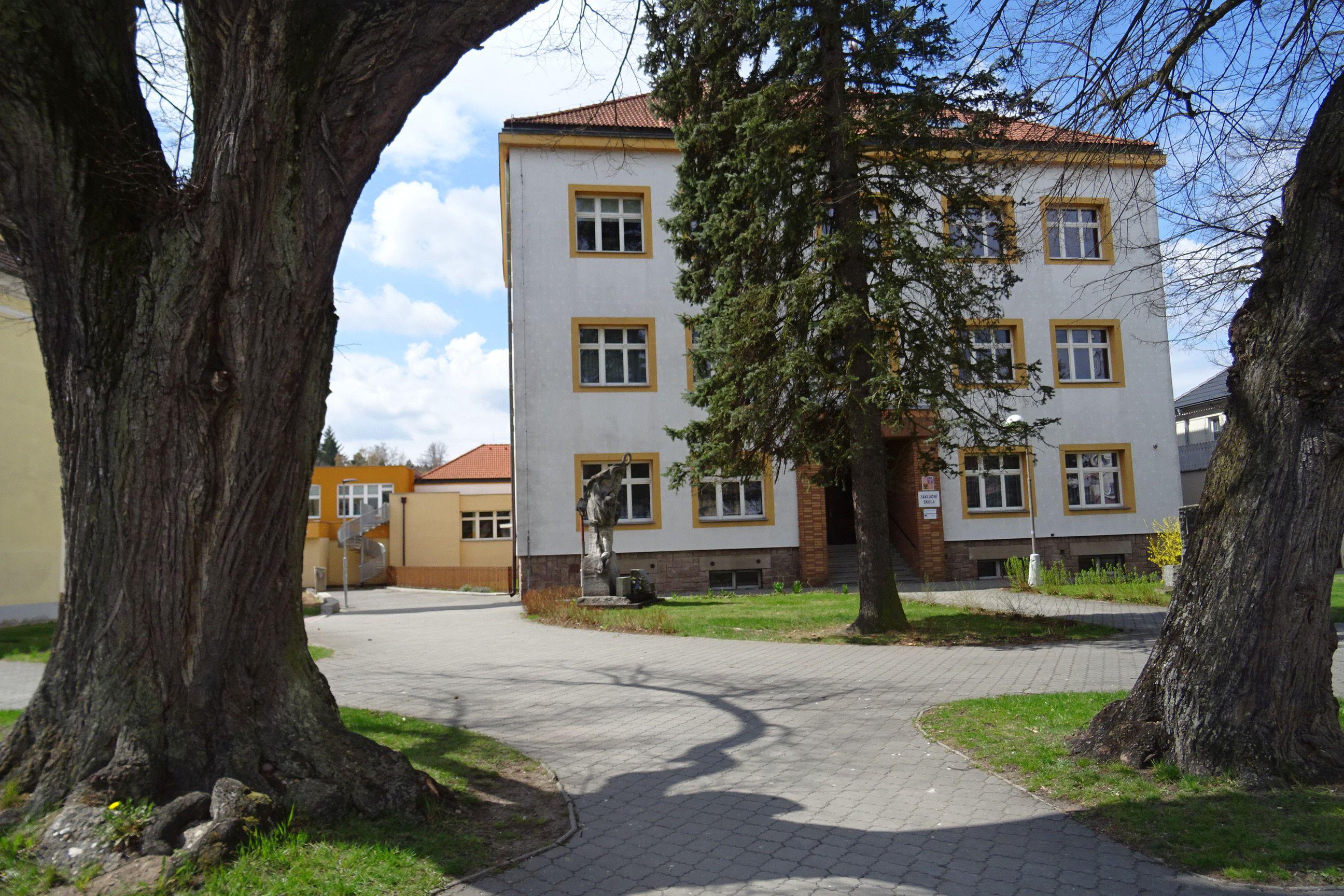 ZŠ Planá nad Lužnicí foto 3