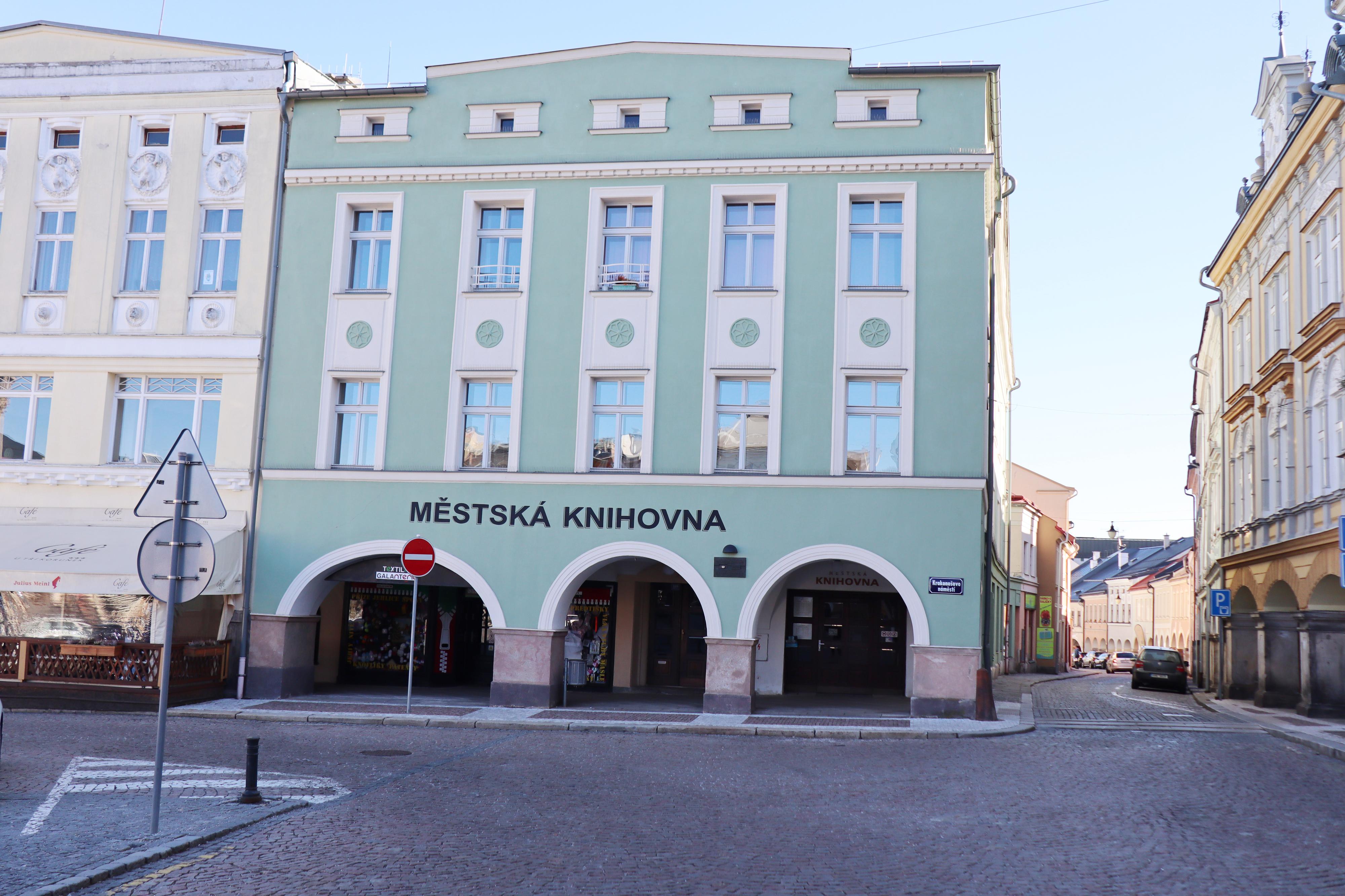 Městská knihovna s regionálními funkcemi v Trutnově foto 3