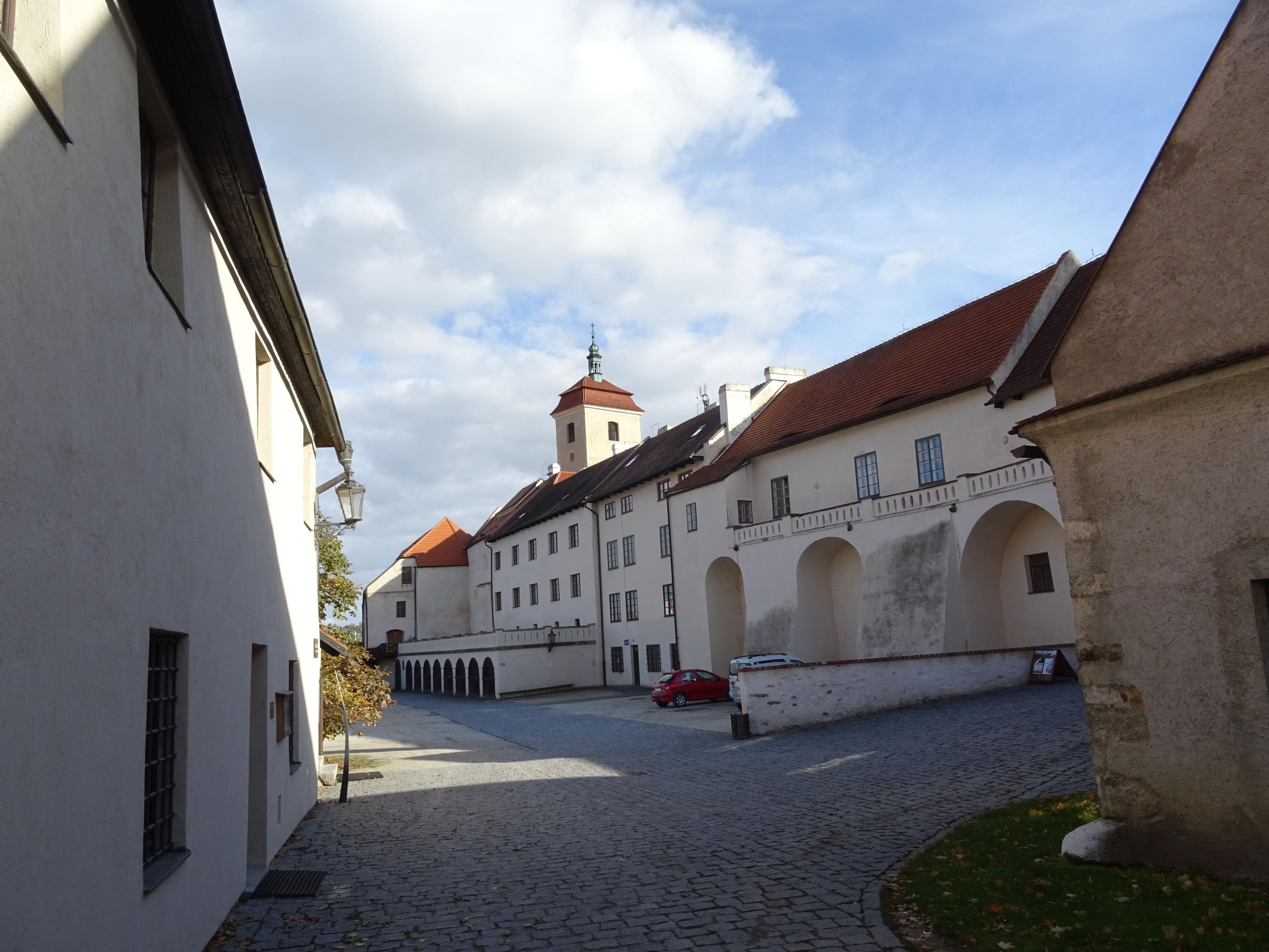 Knihovna Muzea středního Pootaví Strakonice foto 4