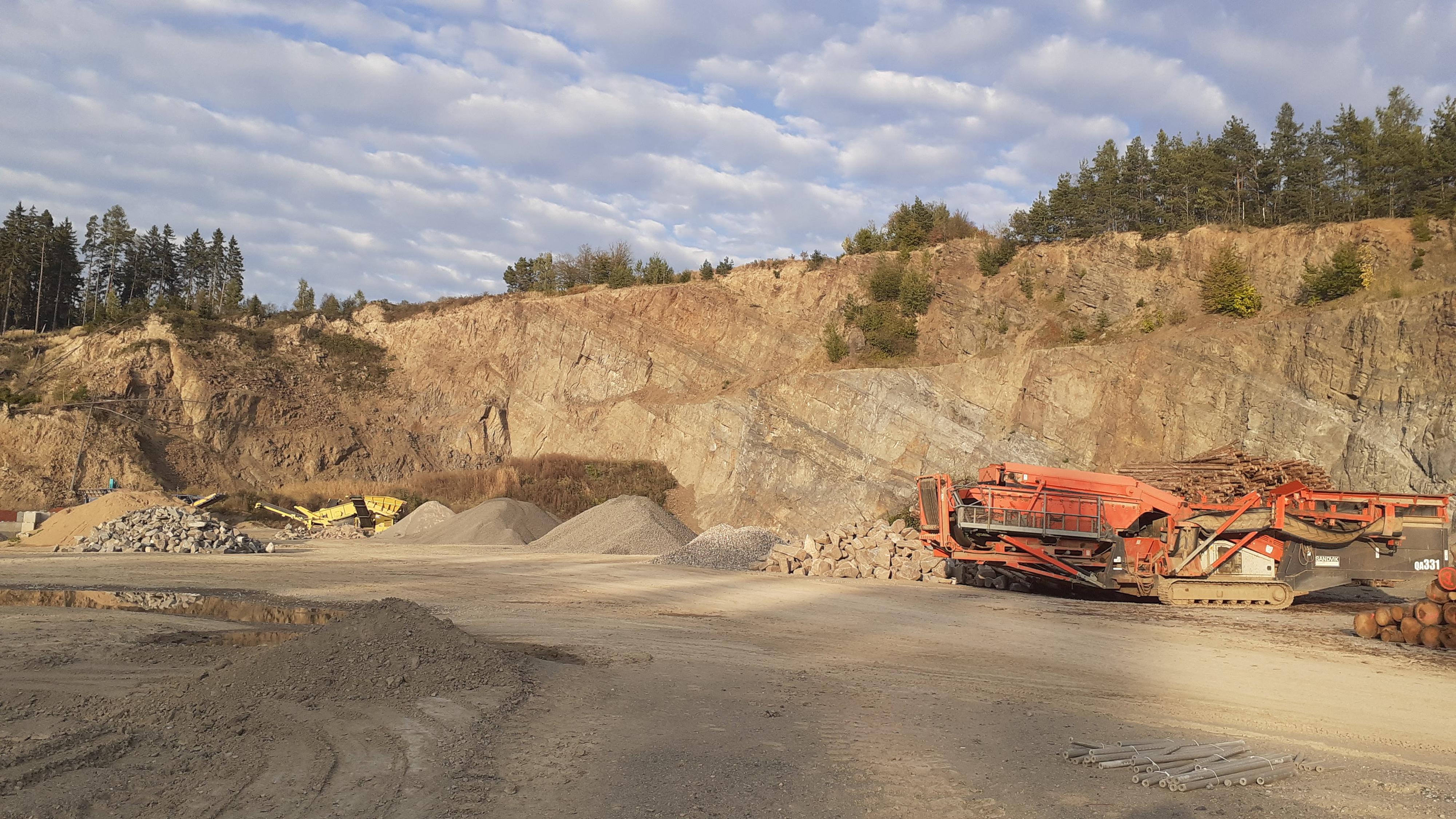 PEDOP s.r.o. - Kamenolom foto 3