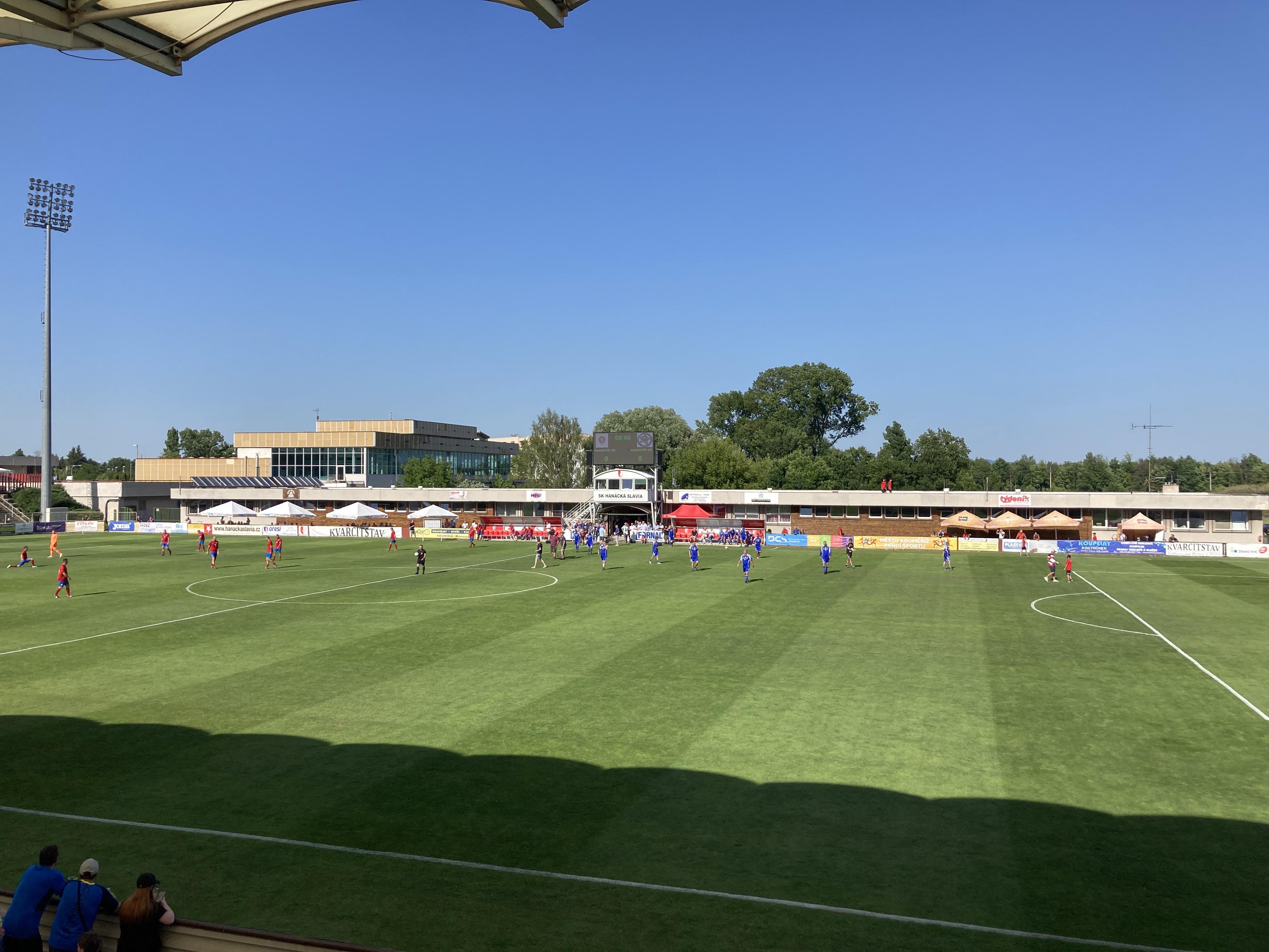 Sportovní zařízení města Kroměříže - fotbalový stadion foto 3