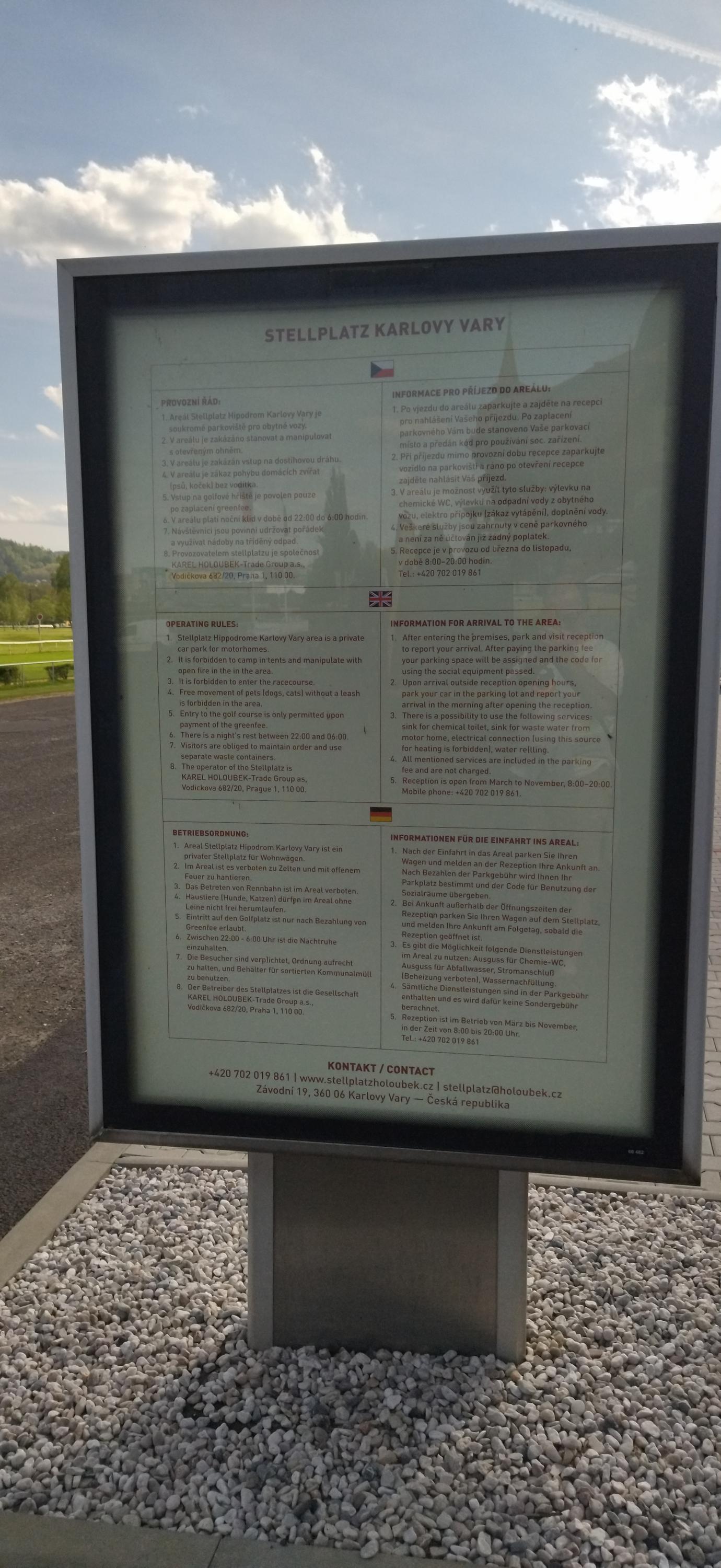 Stellplatz Hipodrom Holoubek foto 5