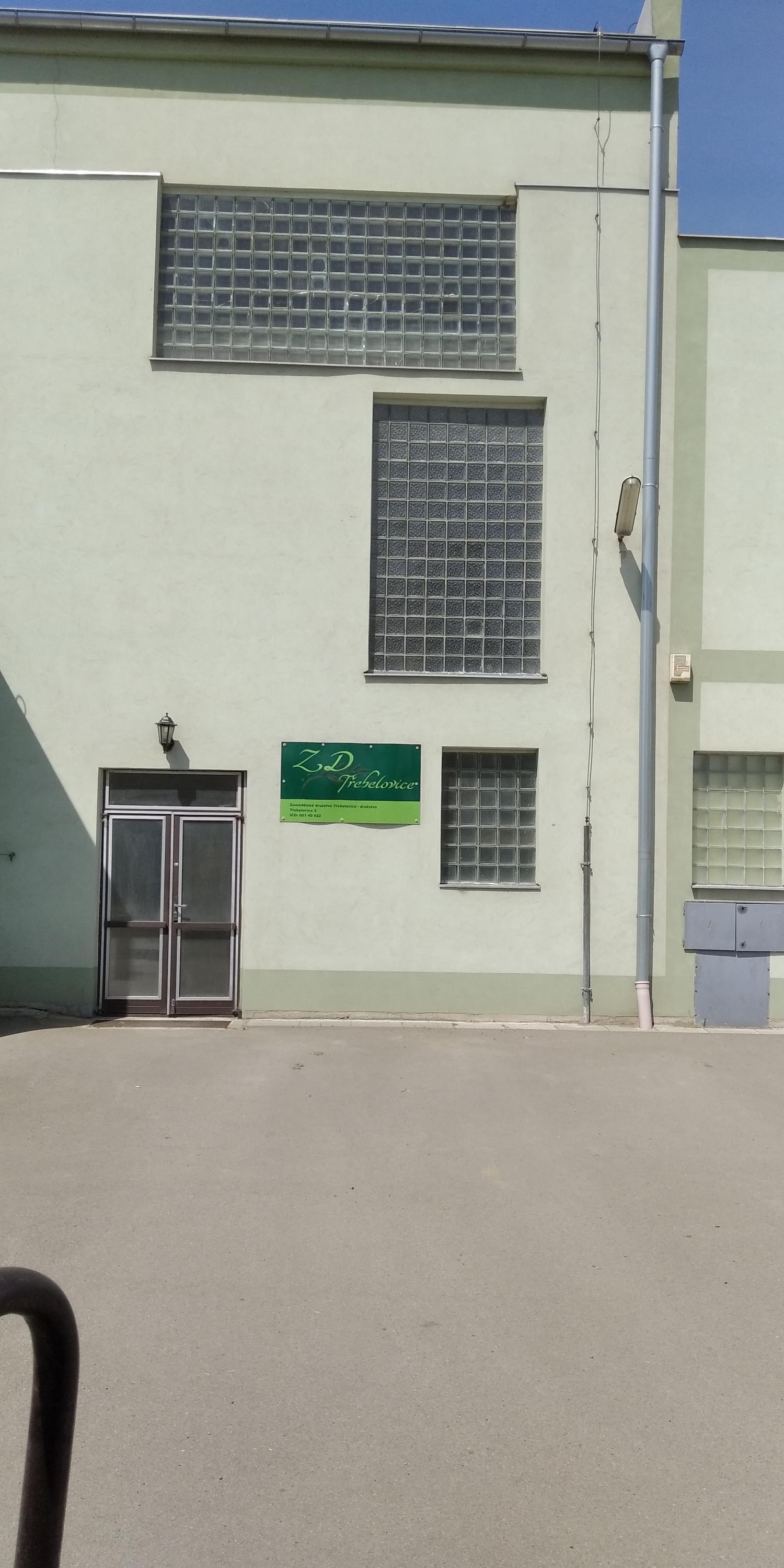 Zemědělské družstvo Třebelovice - družstvo foto 4