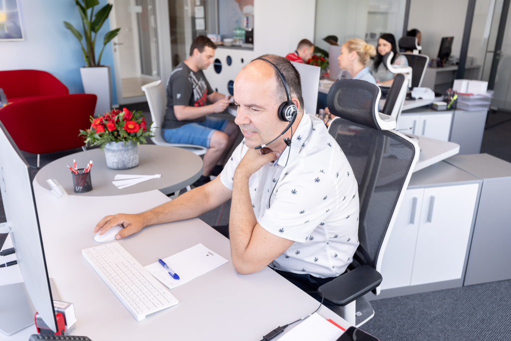 AVONET • internet | televize | mobily foto 3