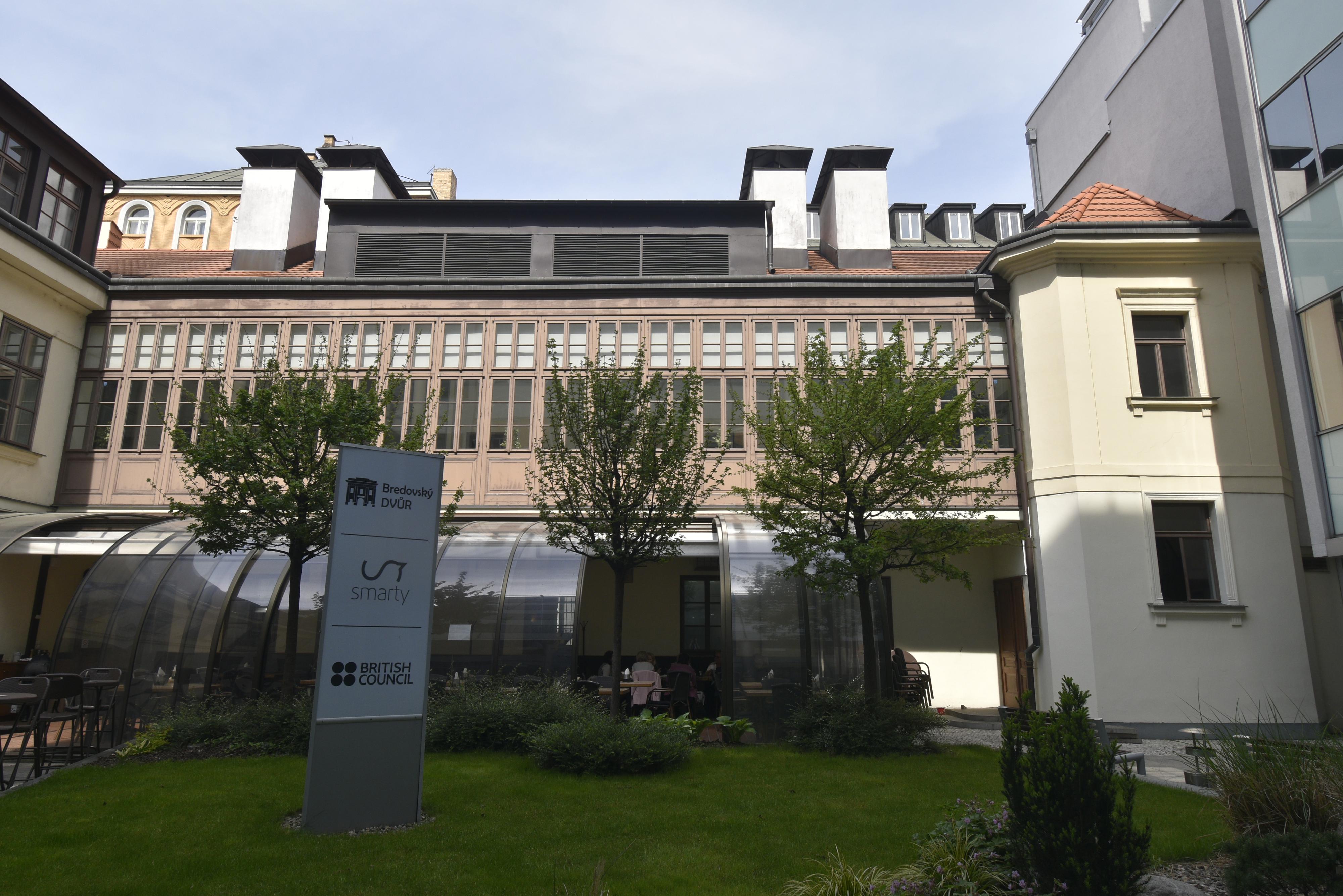 Restaurace Bredovský dvůr foto 5