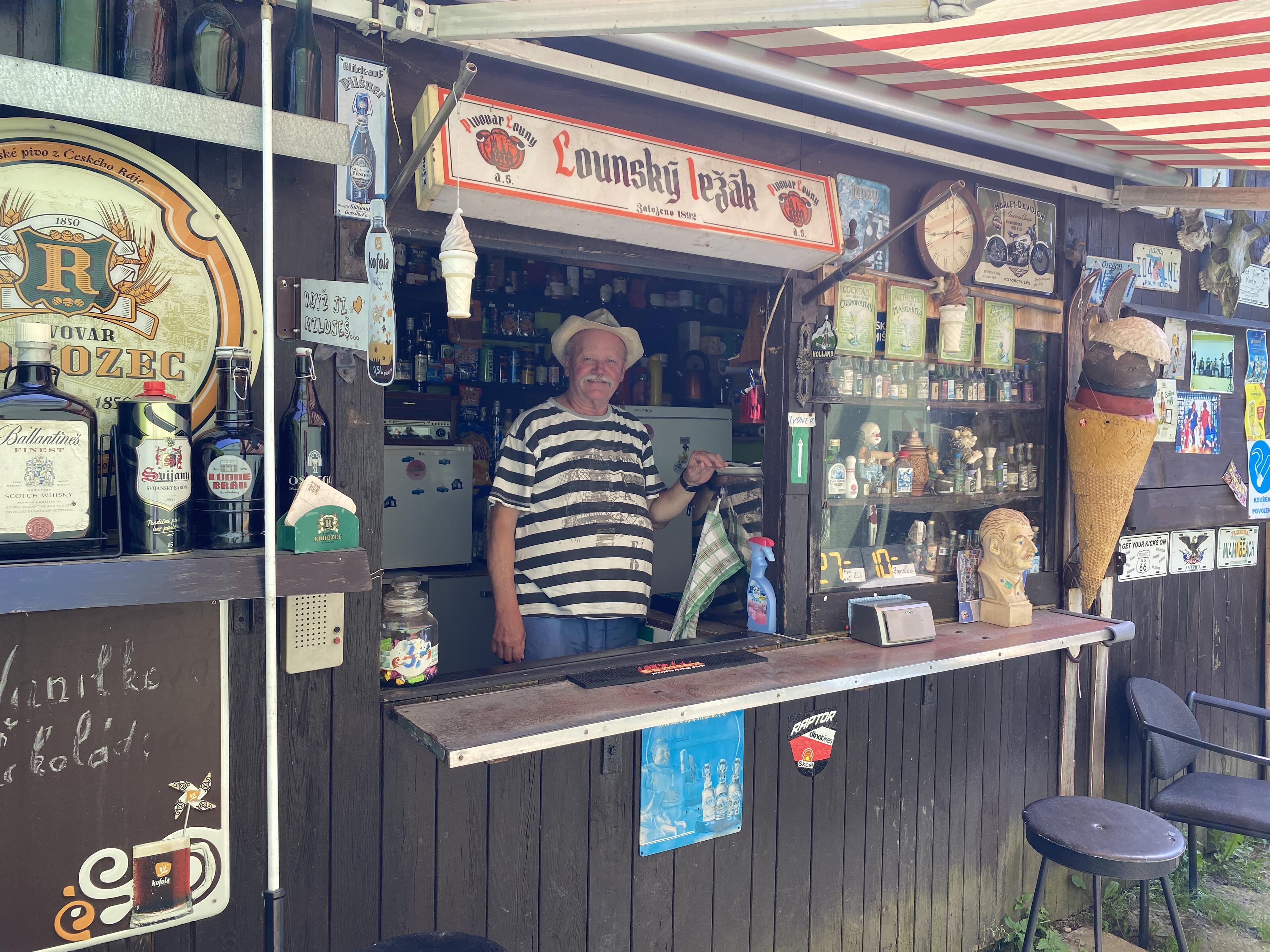 Občerstvení Rudé armády 228 foto 1