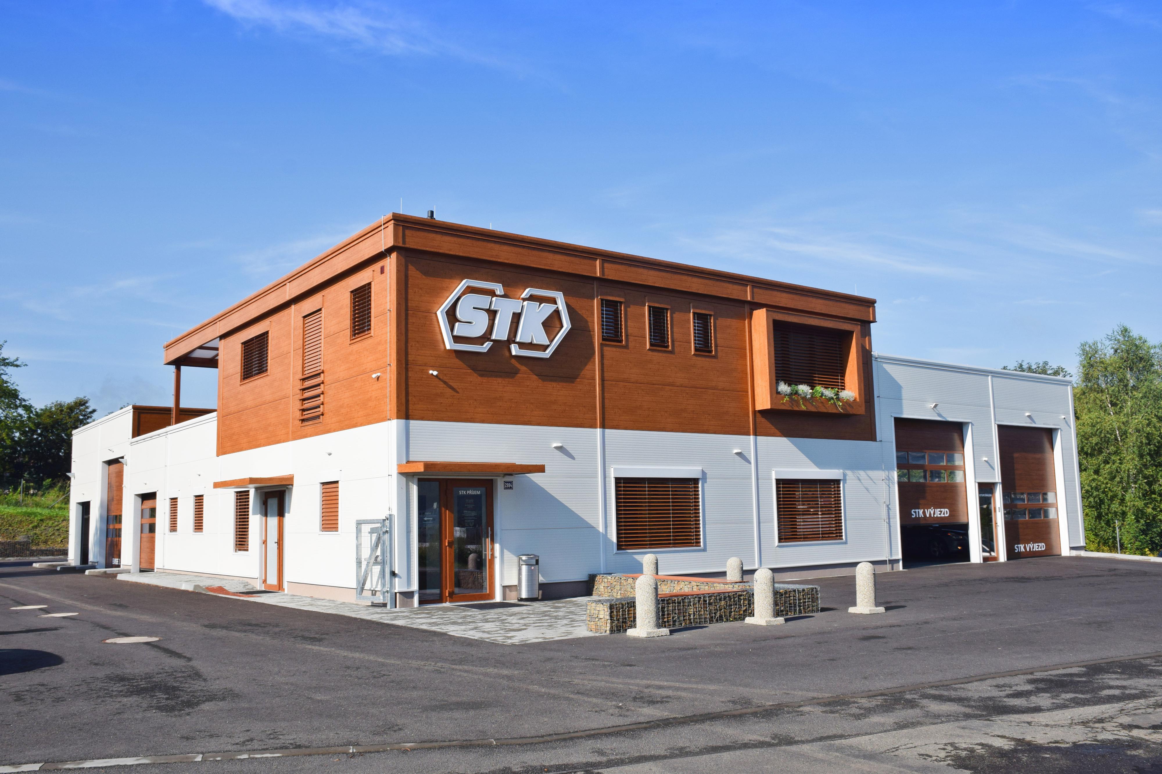 MONT-KOVO - MONTOVANÉ HALY foto 5