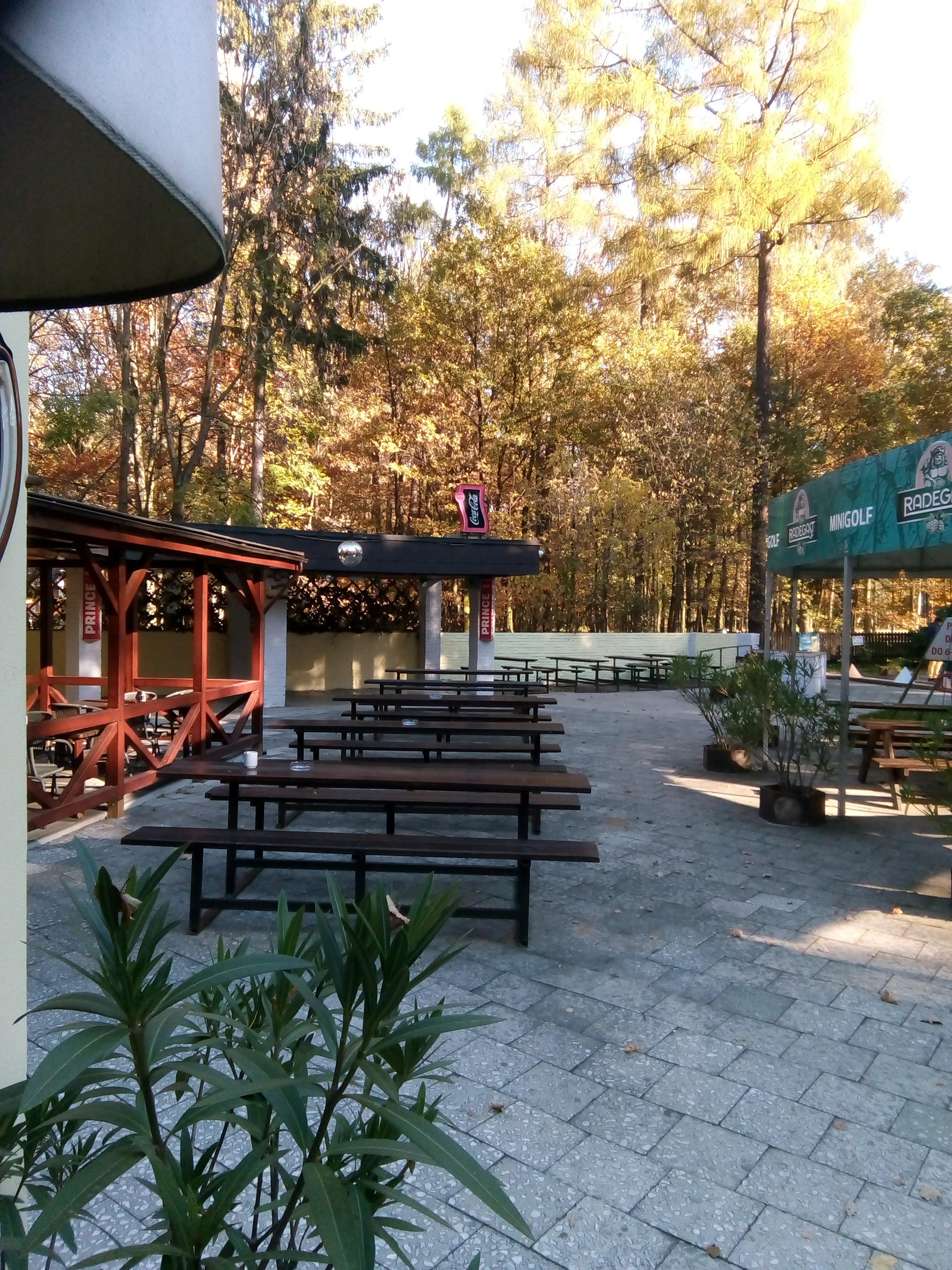 Restaurace Minigolf foto 6