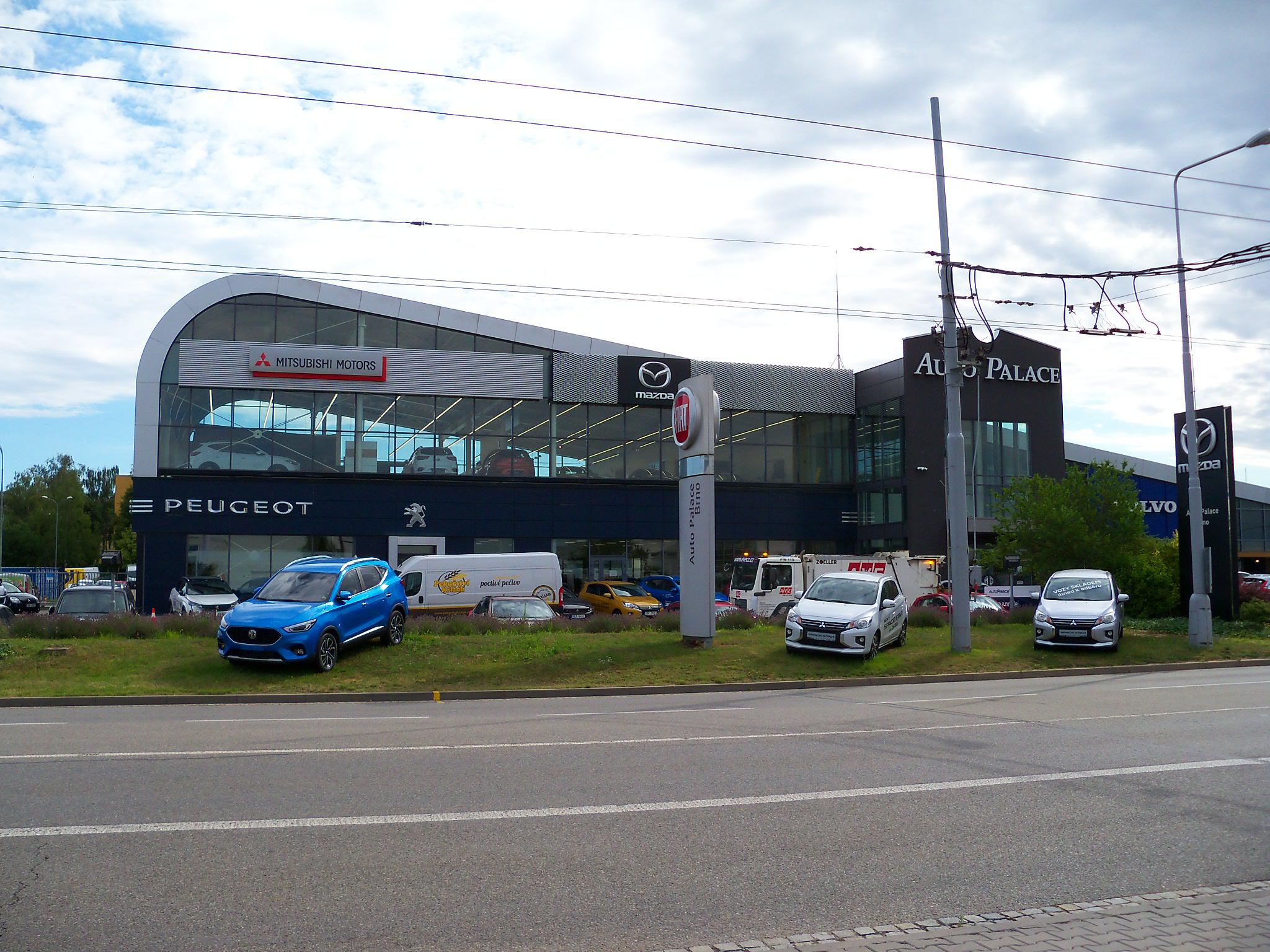 AutoPalace Brno - Mazda, MG, Mitsubishi, Peugeot a Volvo foto 3