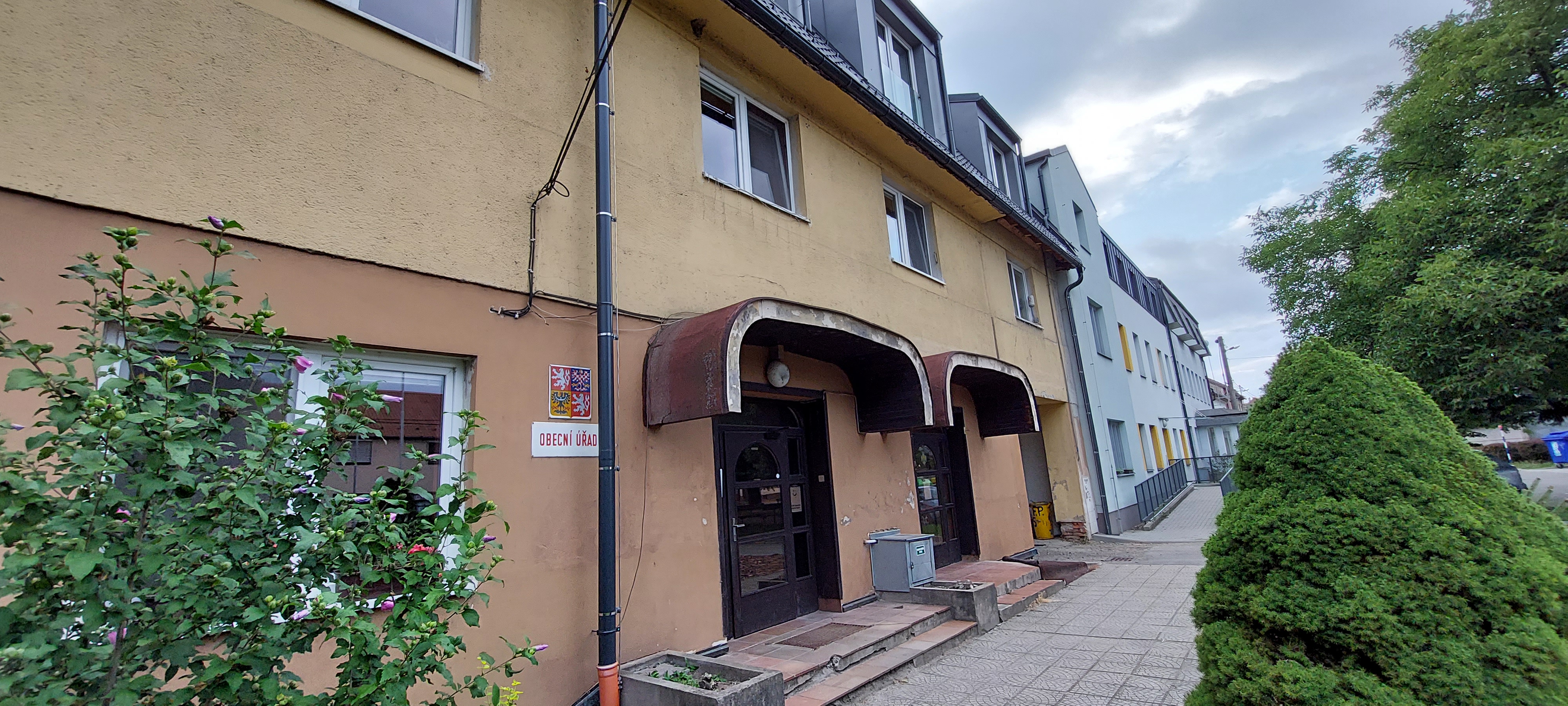 Tečovice - obecní úřad foto 2