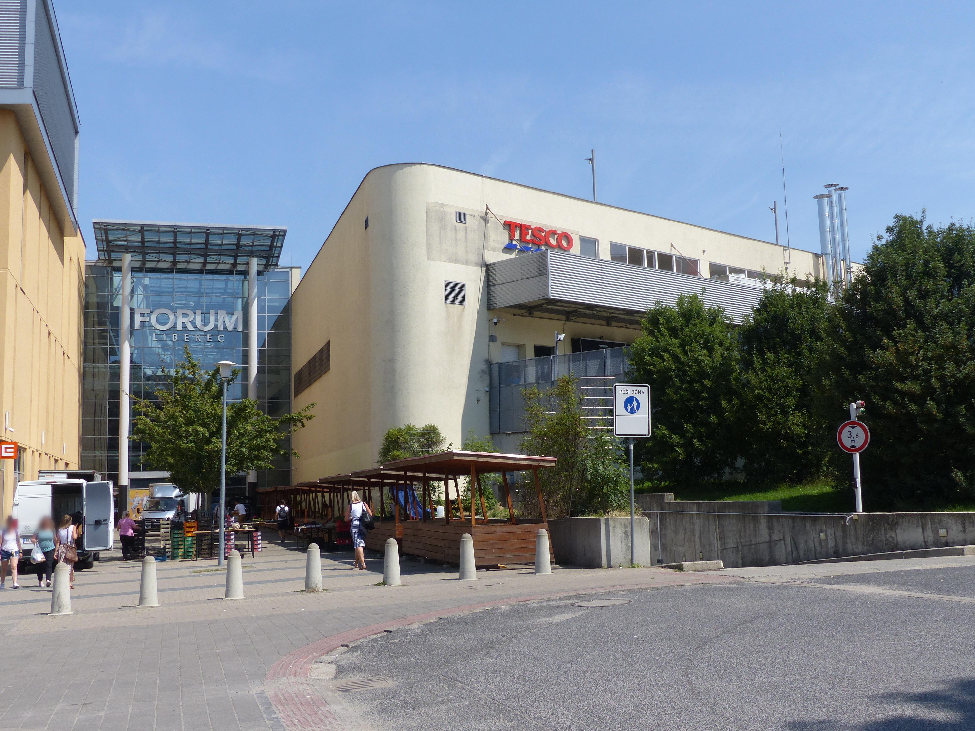 Tesco foto 2