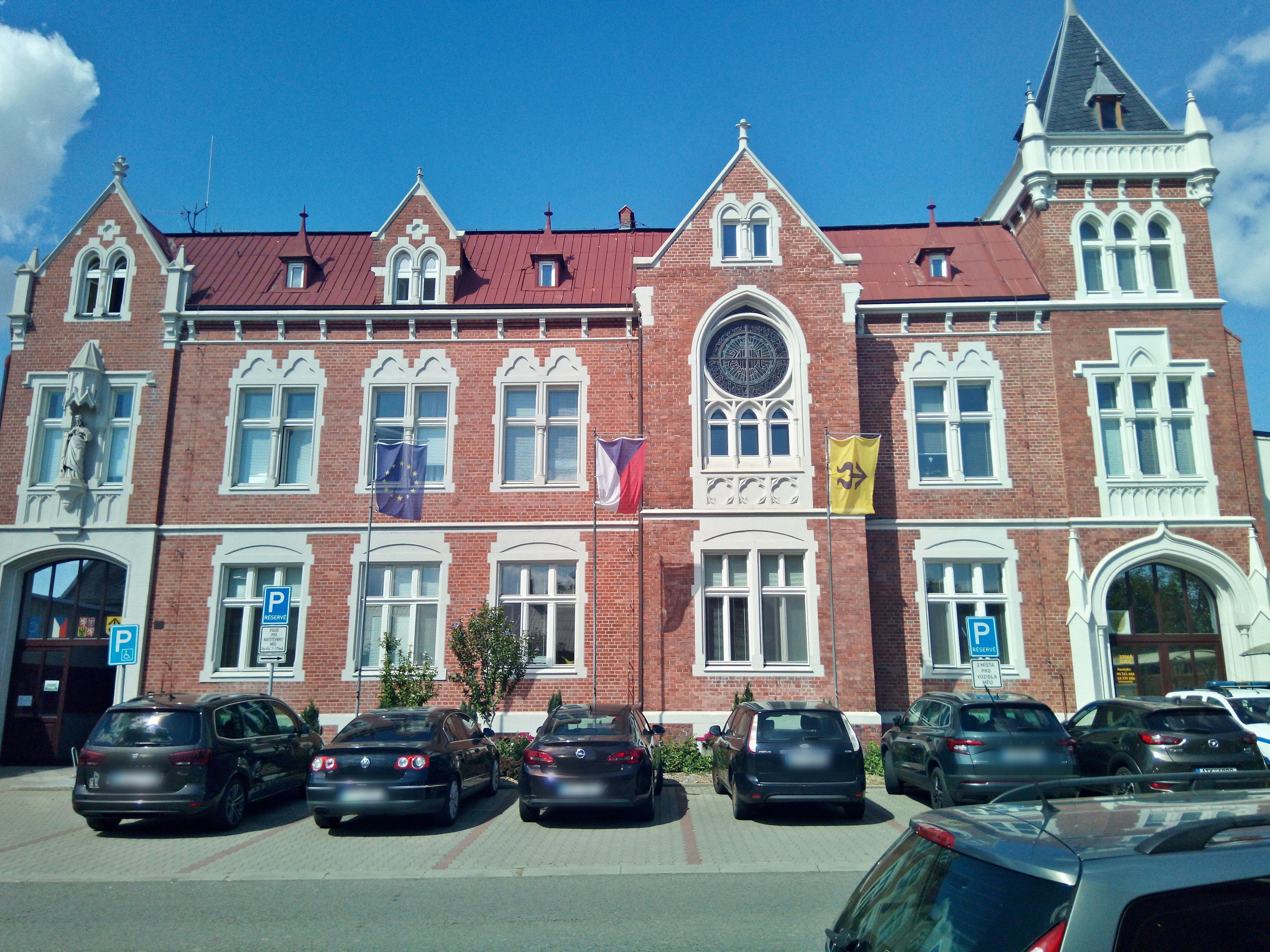 Kravaře - městský úřad foto 4