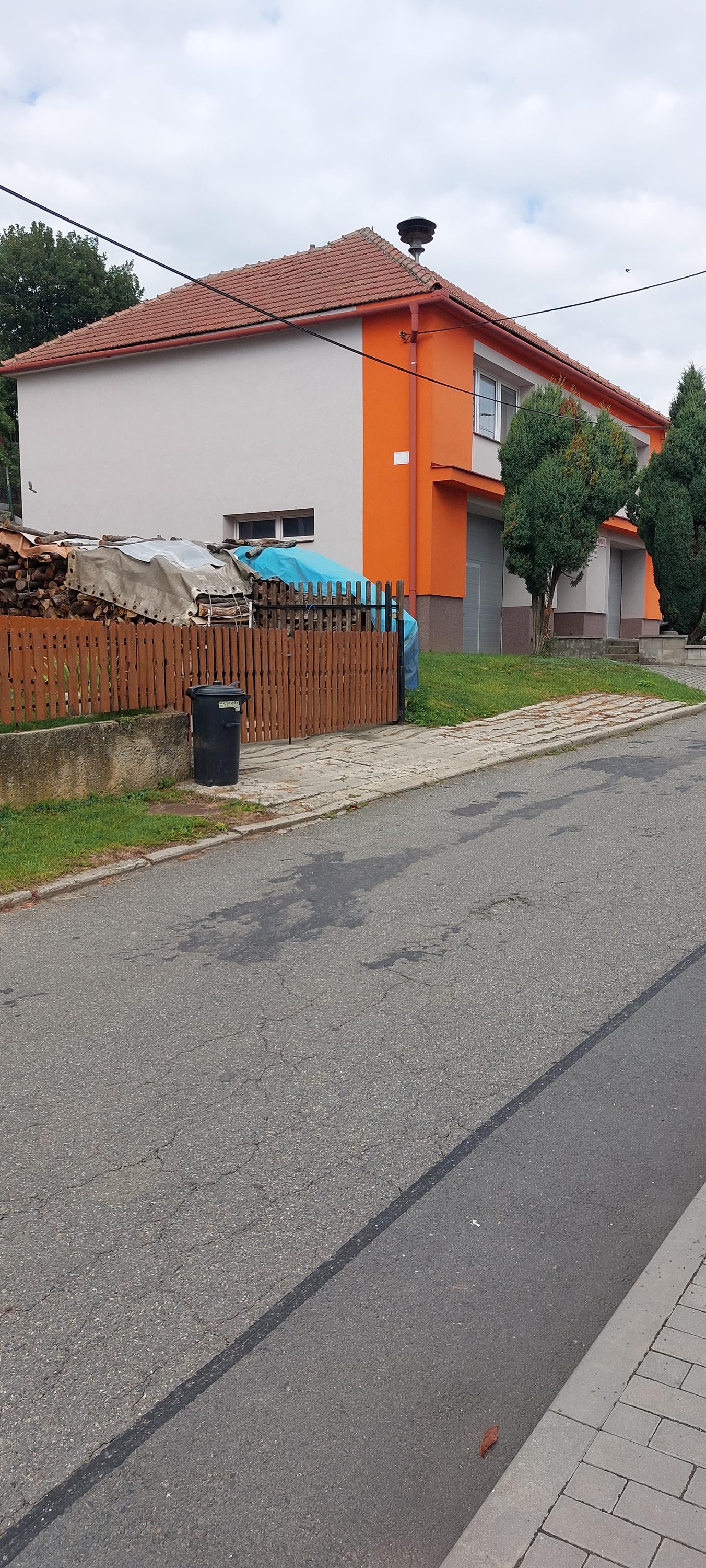 Obecní knihovna Hostišová foto 3
