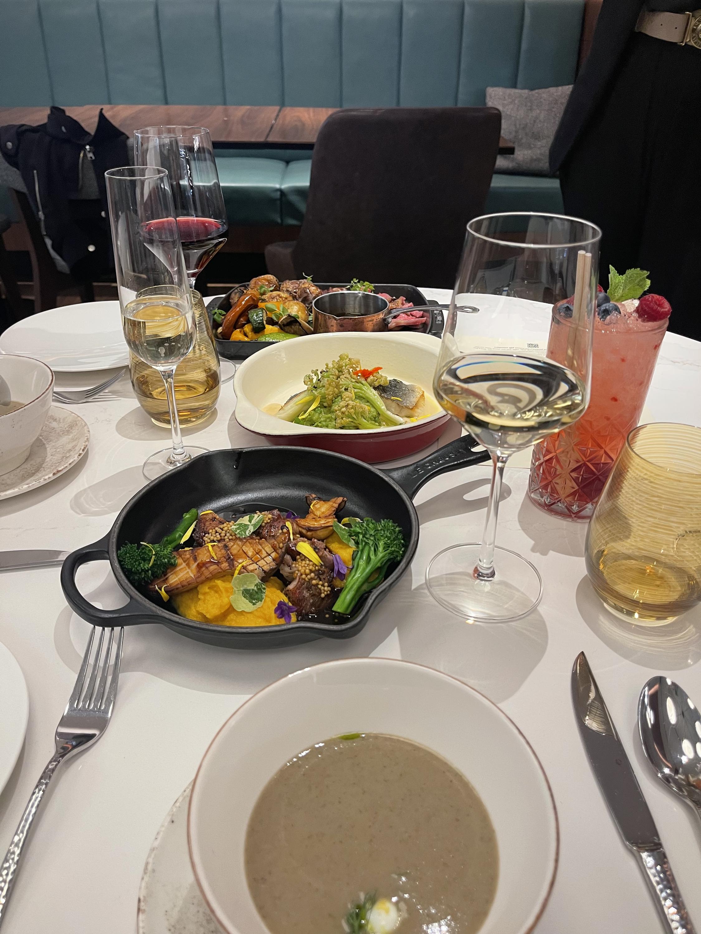 The Artisan restaurace foto 6