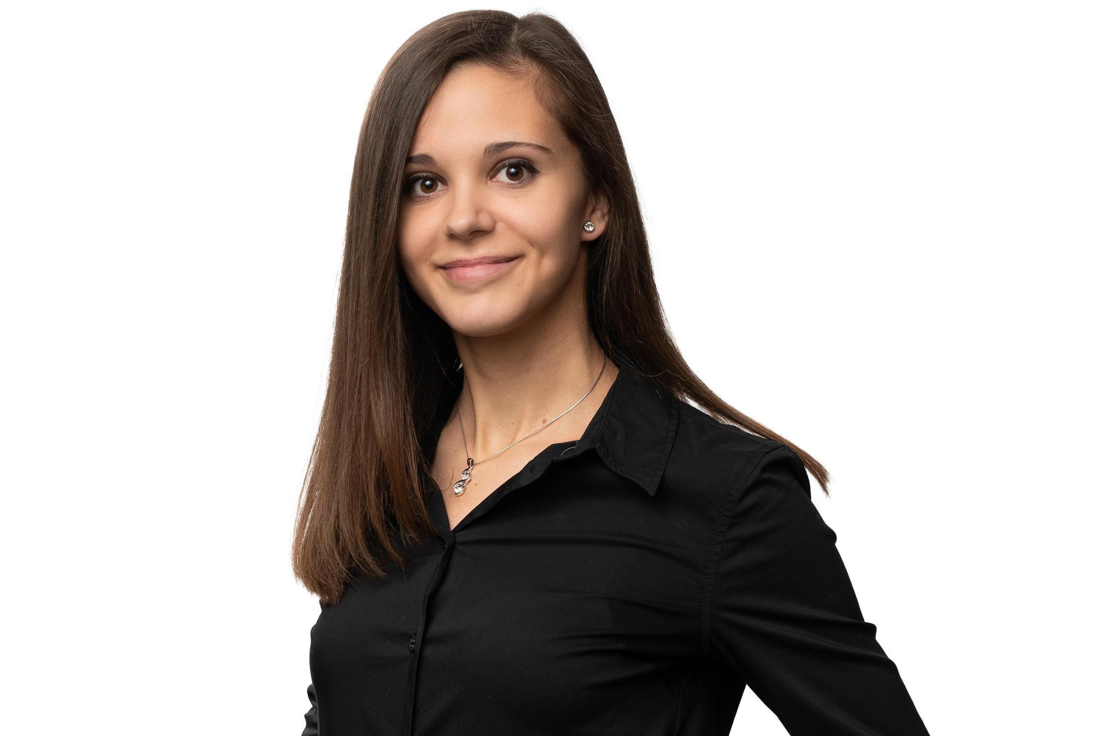 Adriana Flutková - realitní makléř RE/MAX