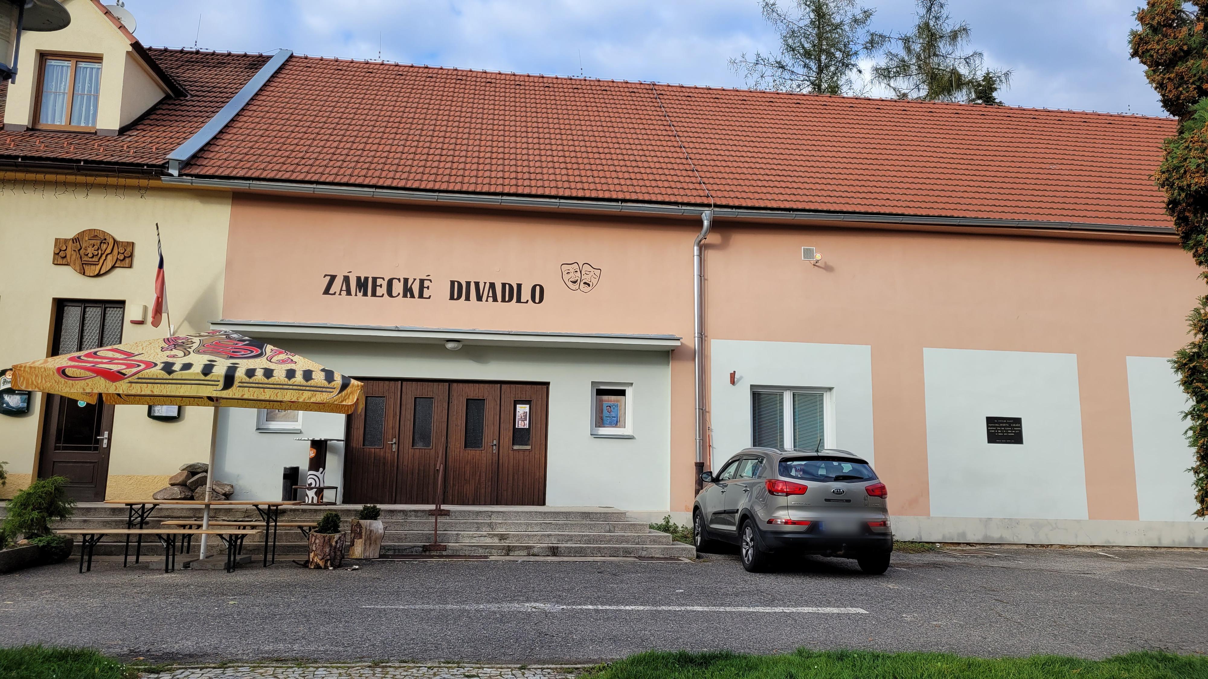 Zámecké divadlo