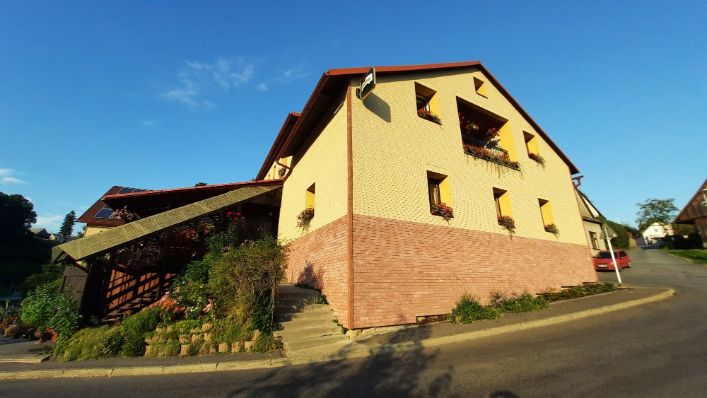 Vinárna U Mostu foto 2