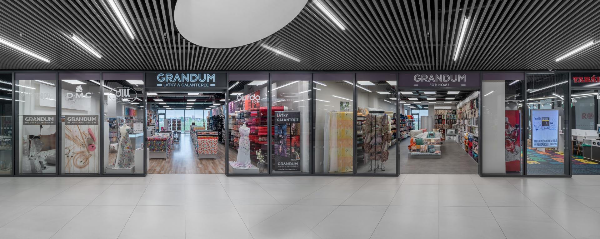 LÁTKY, BYTOVÝ TEXTIL A GALANTERIE GRANDUM foto 3