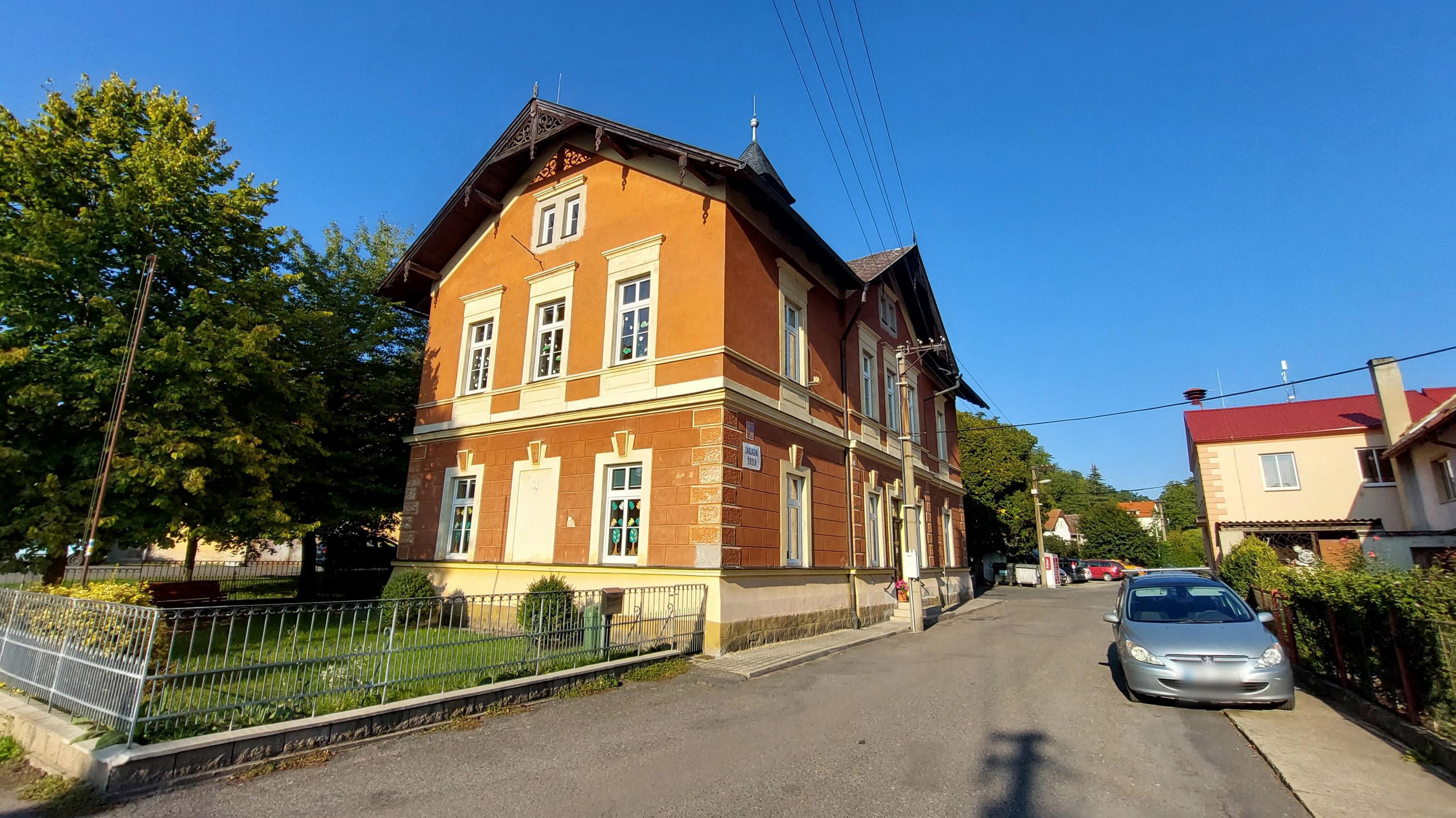 ZŠ a MŠ Želízy, okres Mělník foto 5