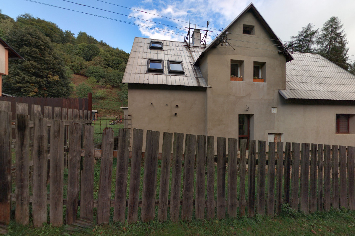 Autobusy Rájov foto 2