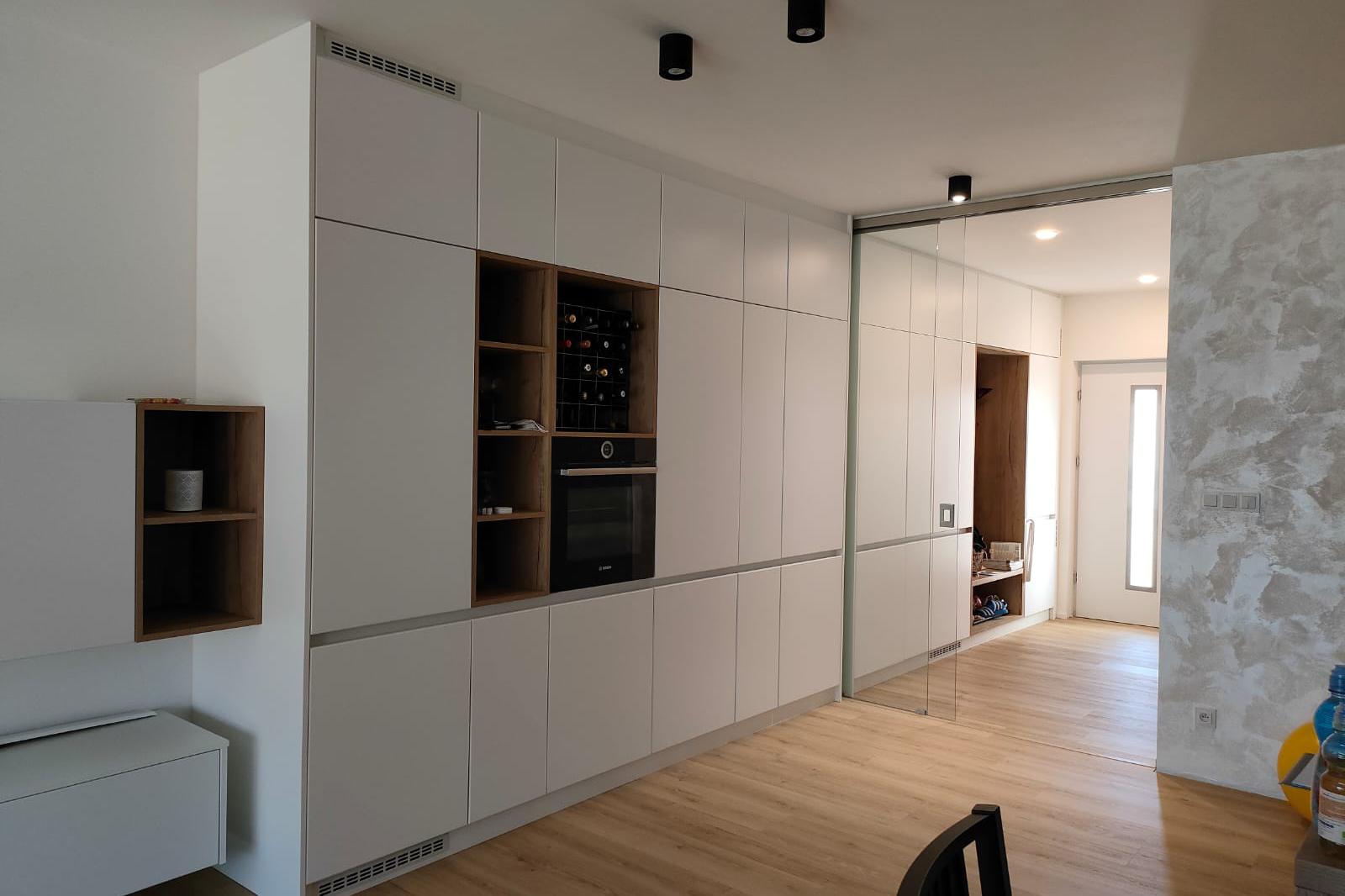 Rekonstrukce, truhlářství - Jiří Kejst