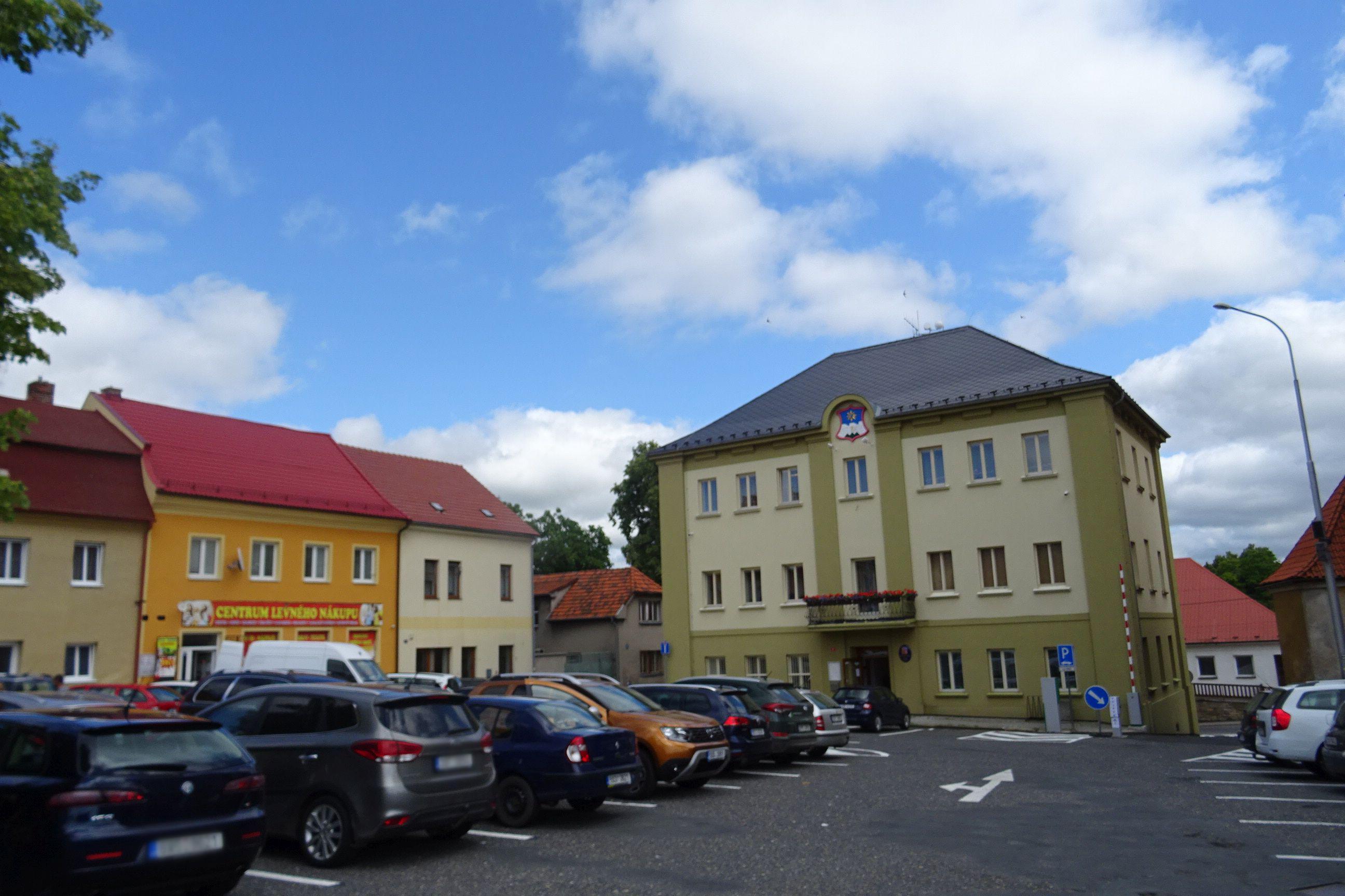 Uhlířské Janovice - městský úřad foto 6