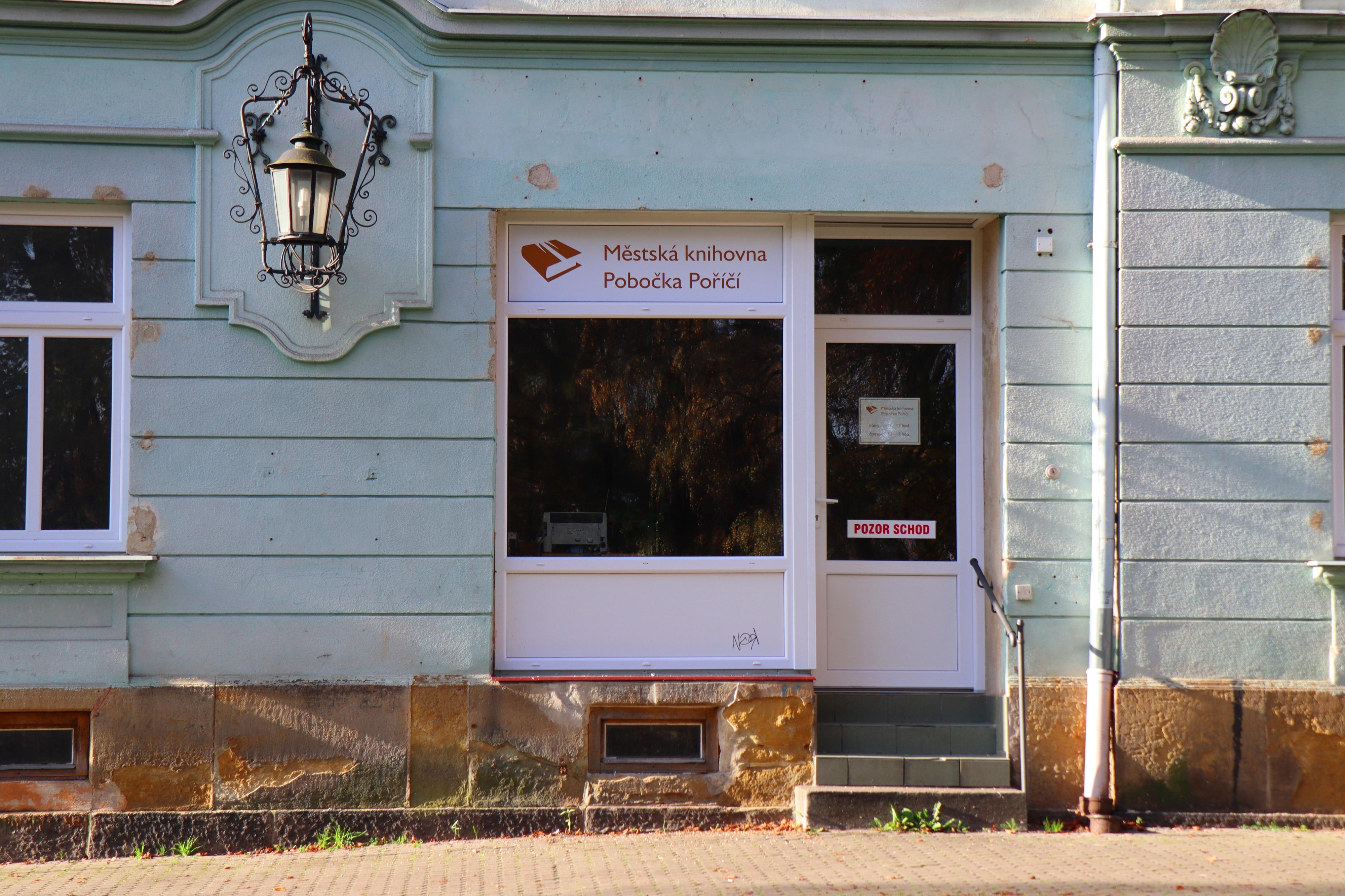 Městská knihovna Trutnov - Poříčí foto 5