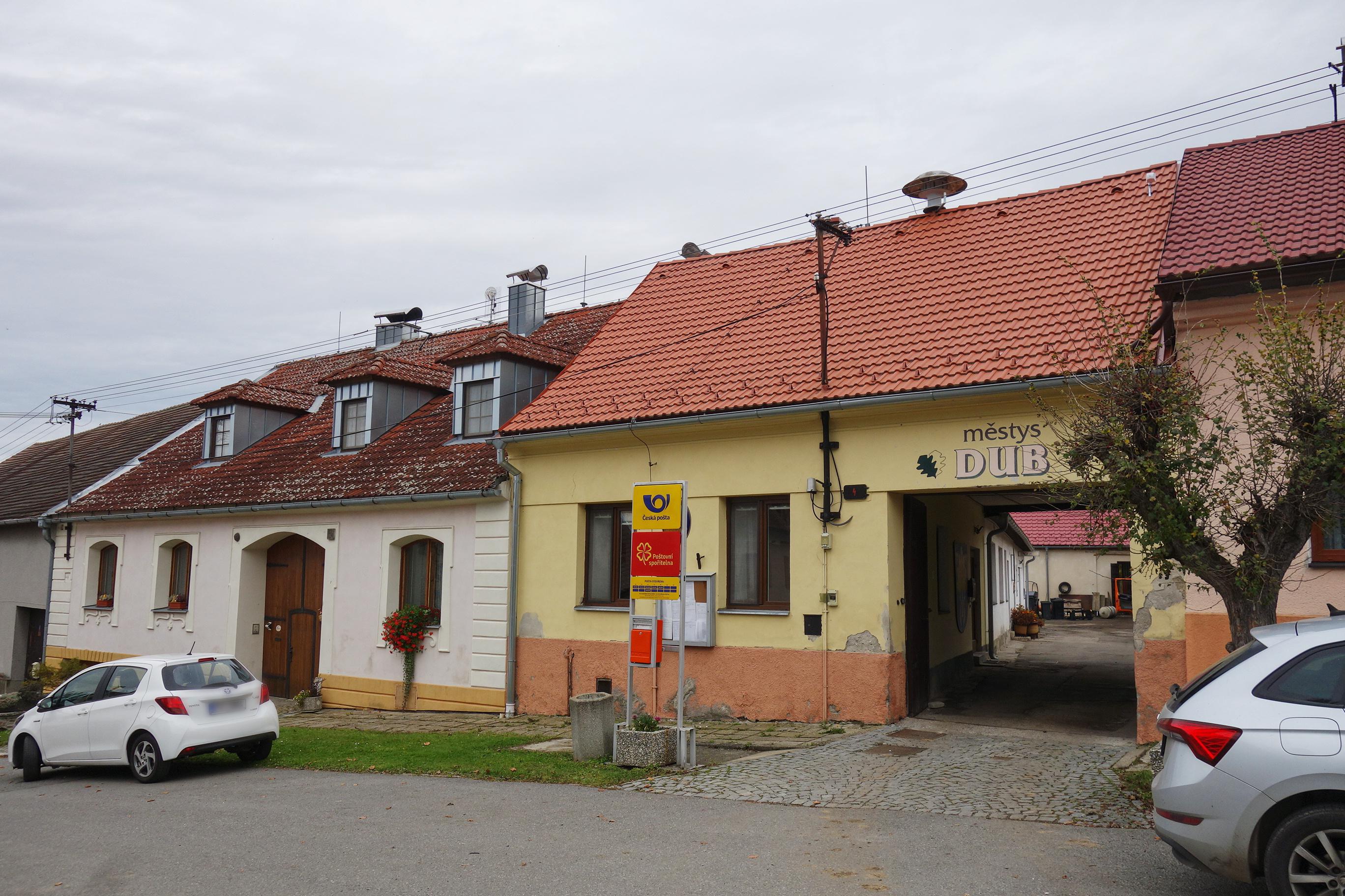 Pošta Dub
