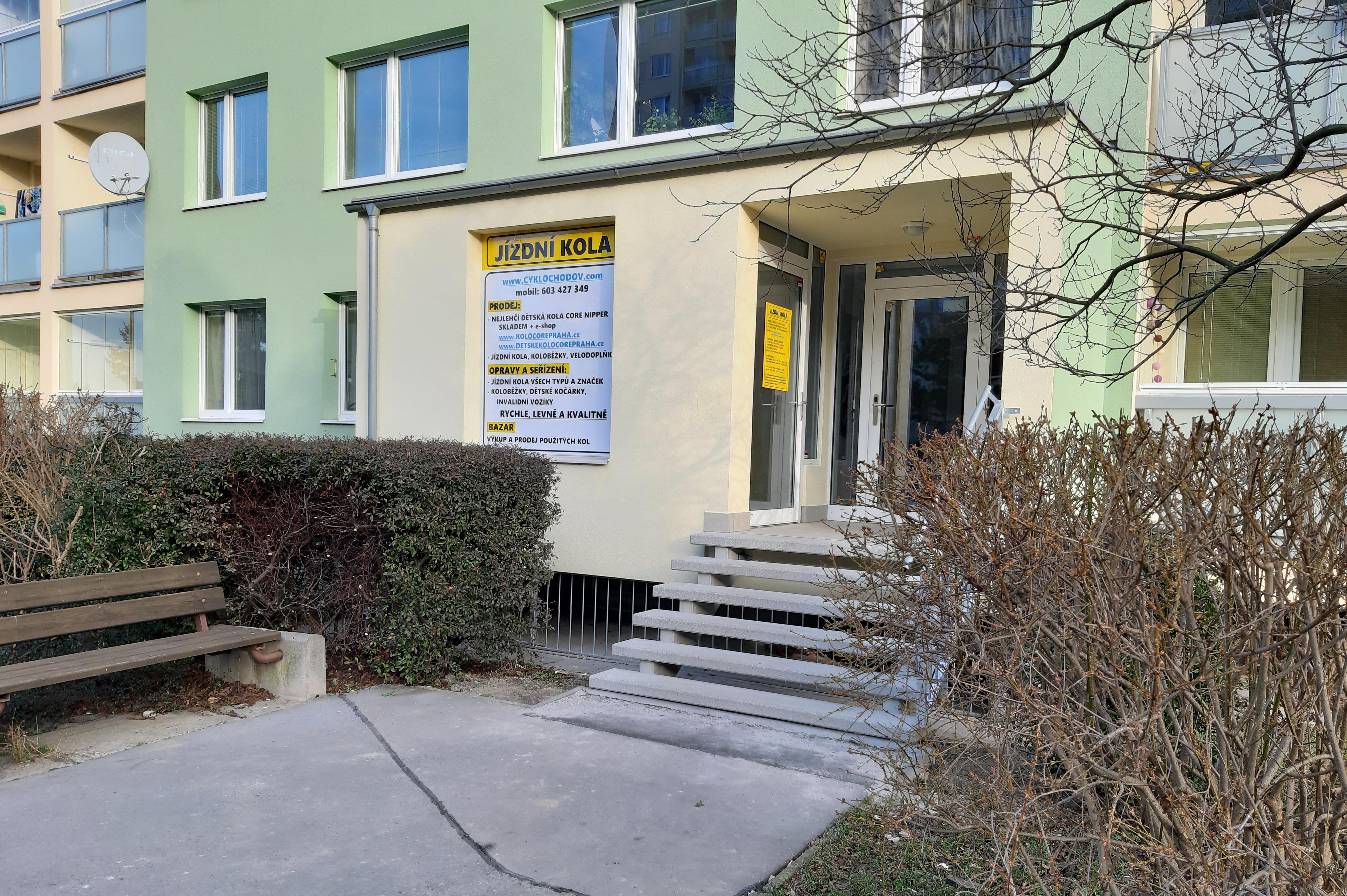 Opravy a servis dětských kočárků -  Karel Požár