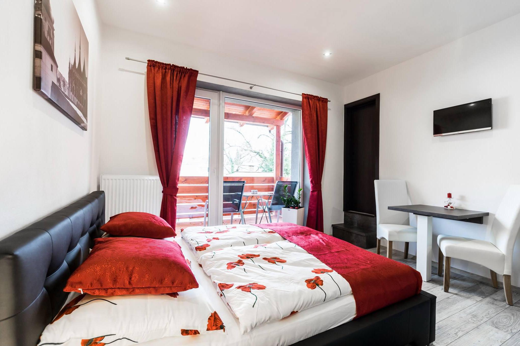 Hotel - Apartments Benešova 6 ***