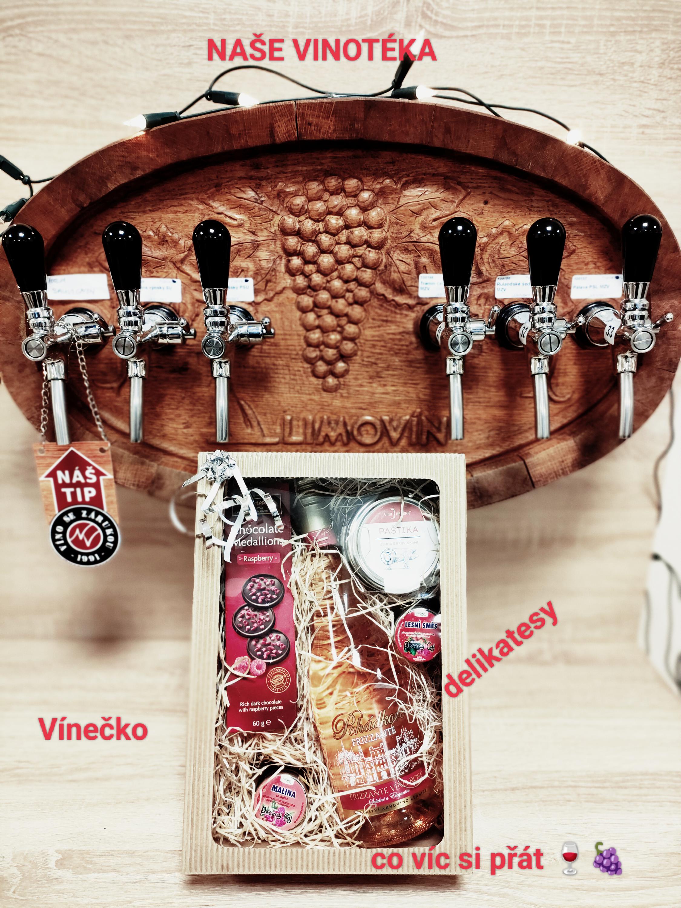 Naše Vinotéka - víno se zárukou foto 3