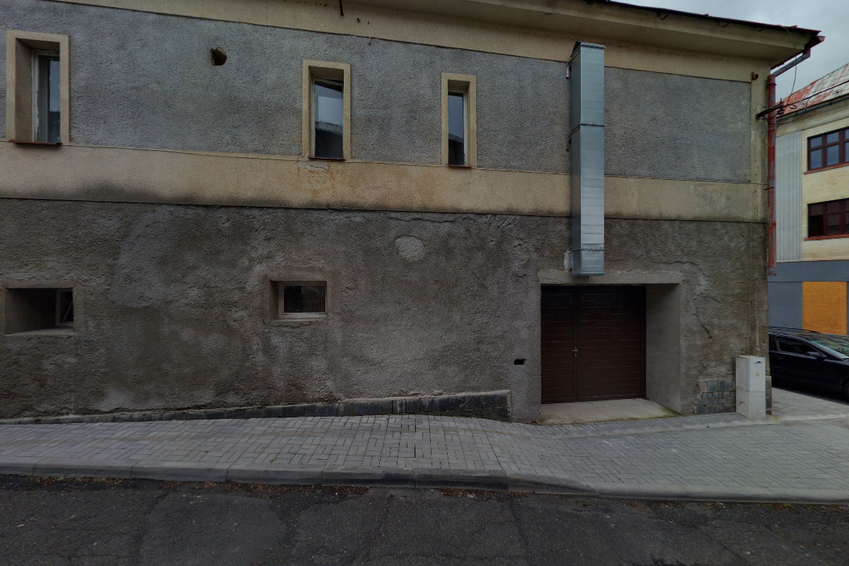 Flying RYBA ski bar & ski servis