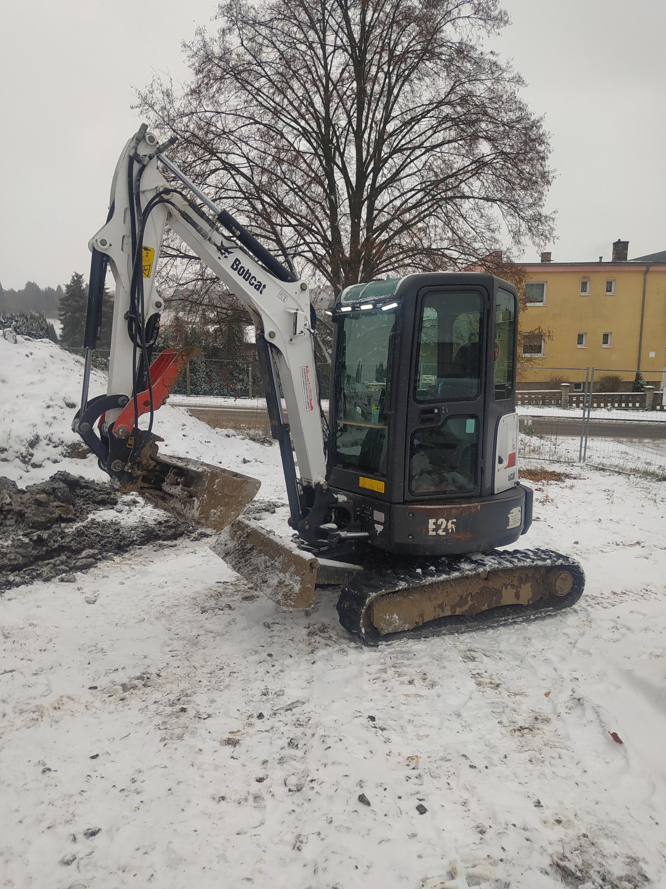 Jakub Smola - zemní práce foto 3