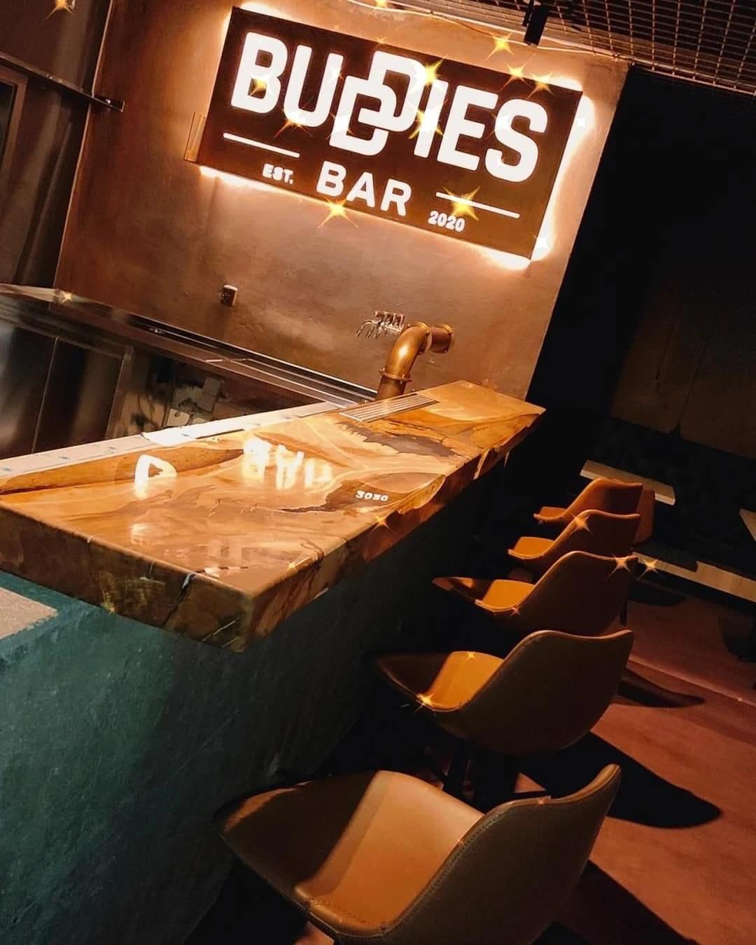 Buddies bar foto 5