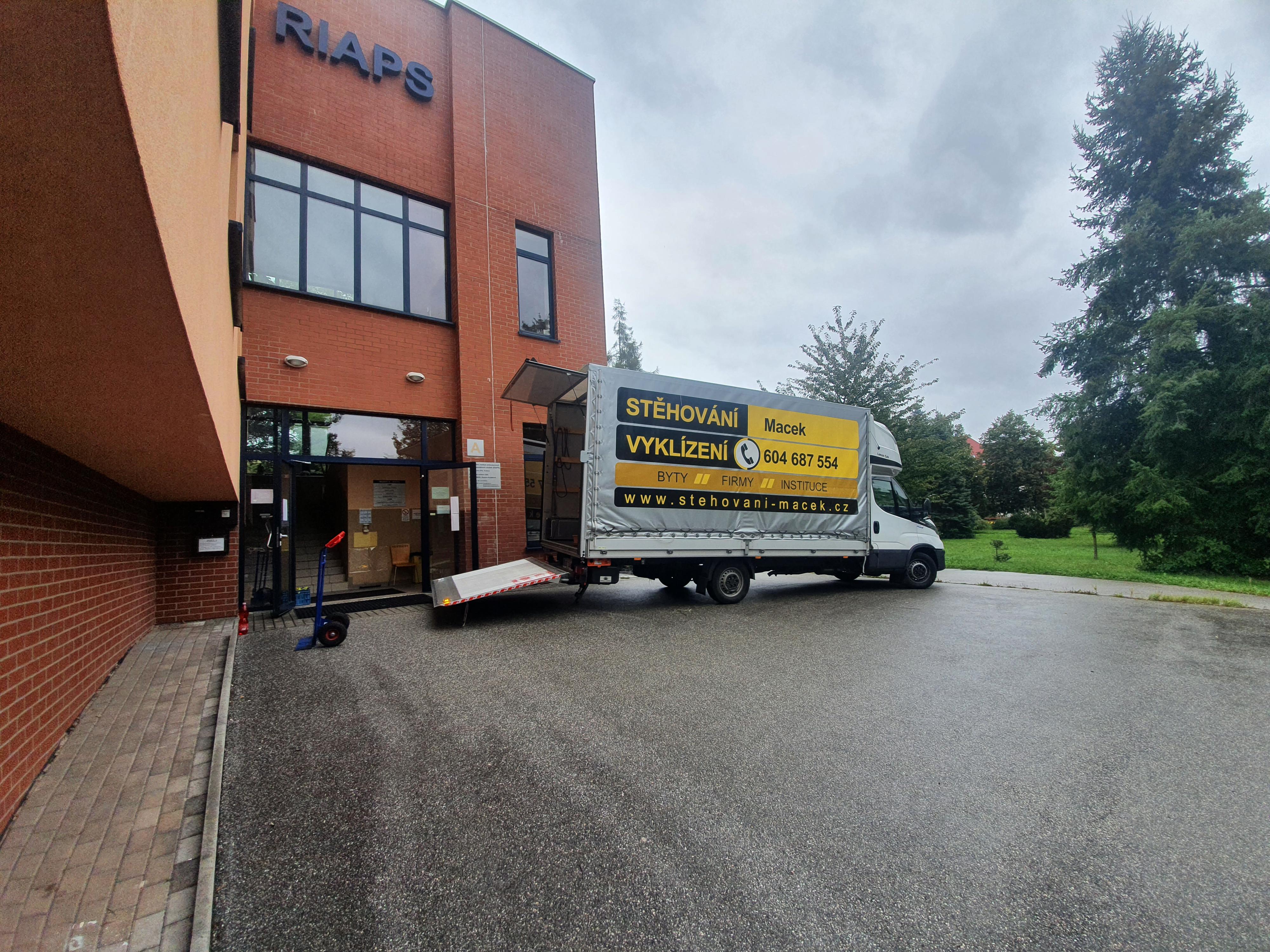 Stěhování Vyklízení Macek foto 6