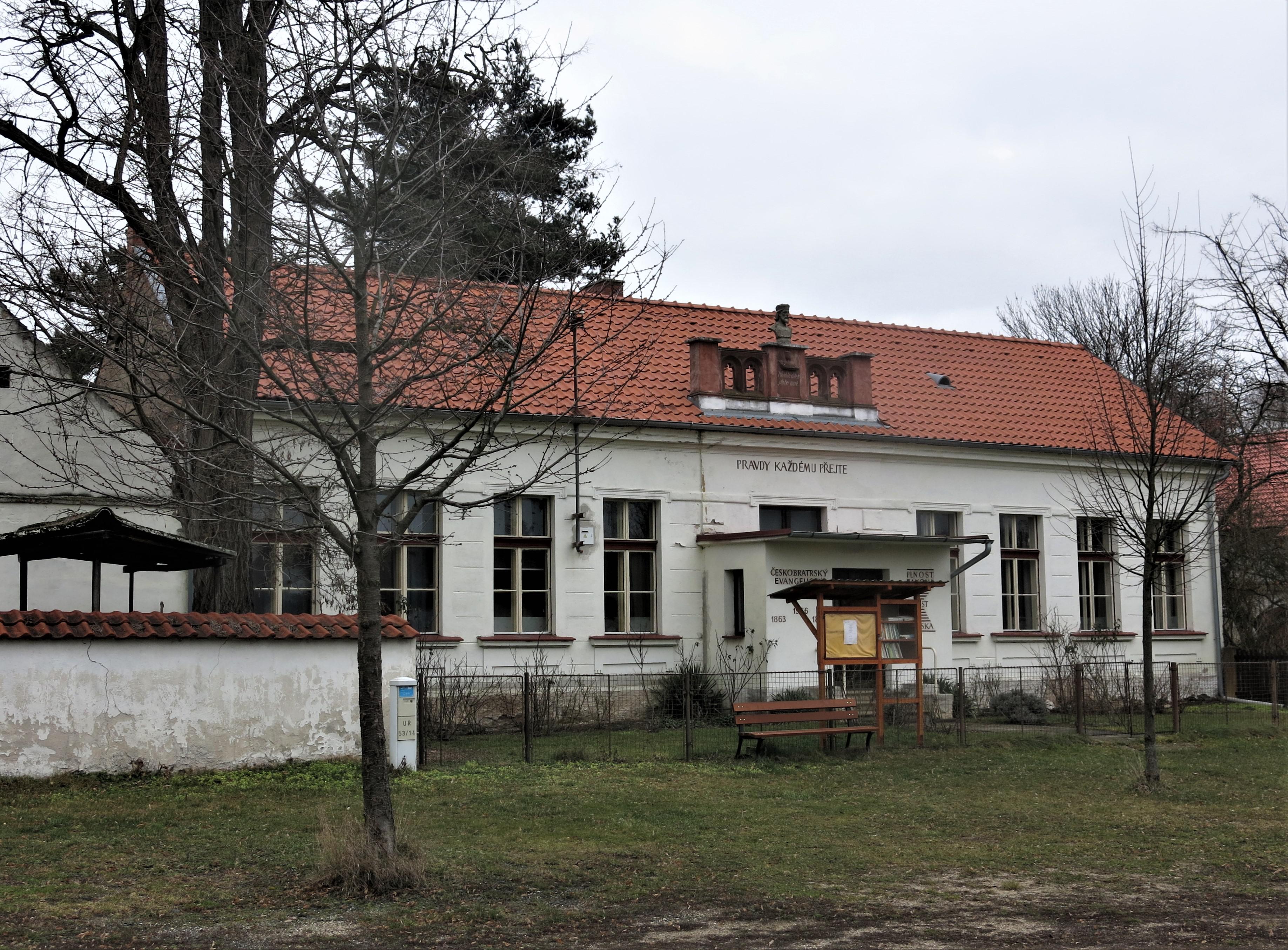 Českobratrská církev evangelická v Předhradí foto 2