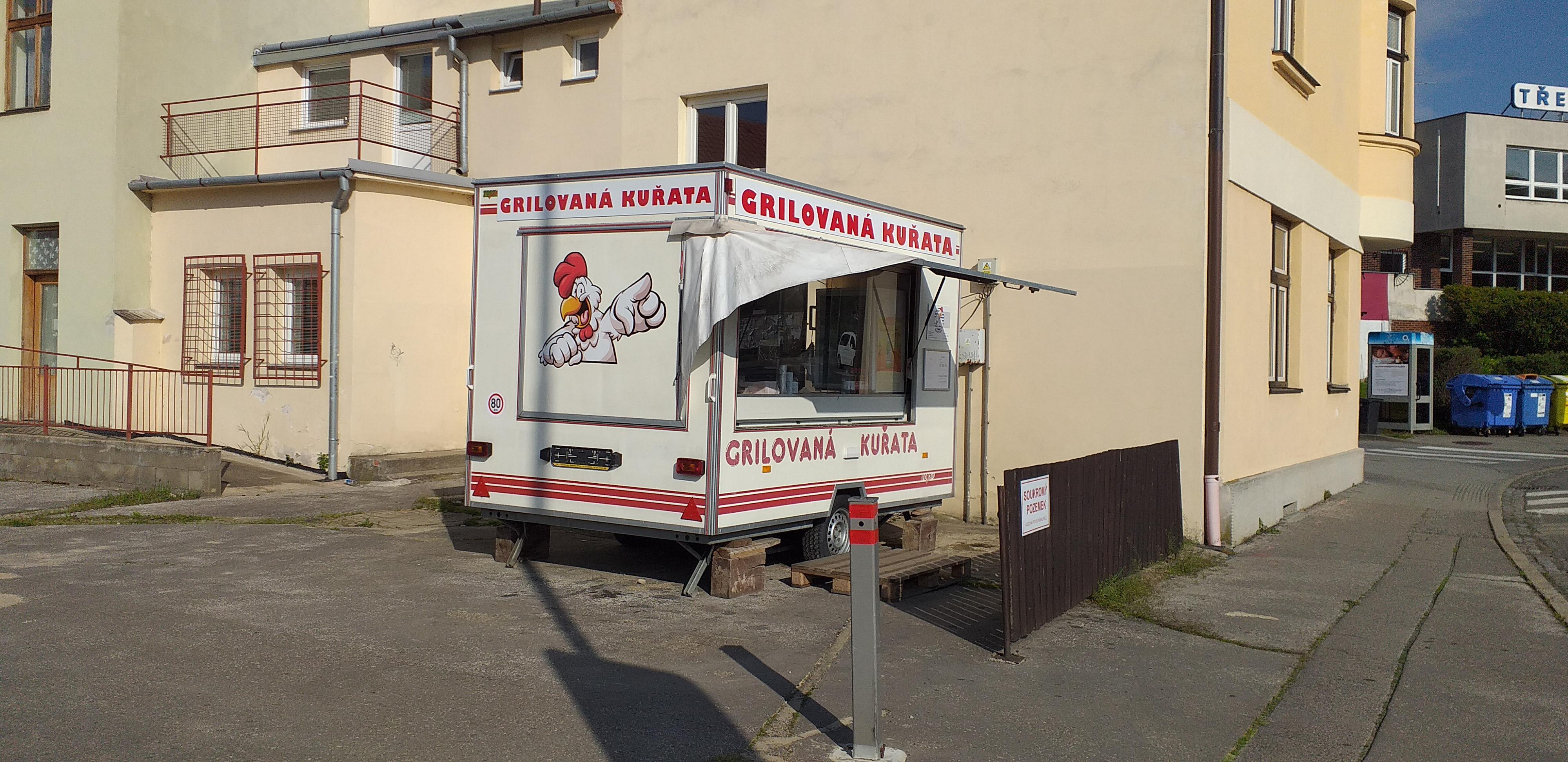 Grilovaná kuřata foto 2