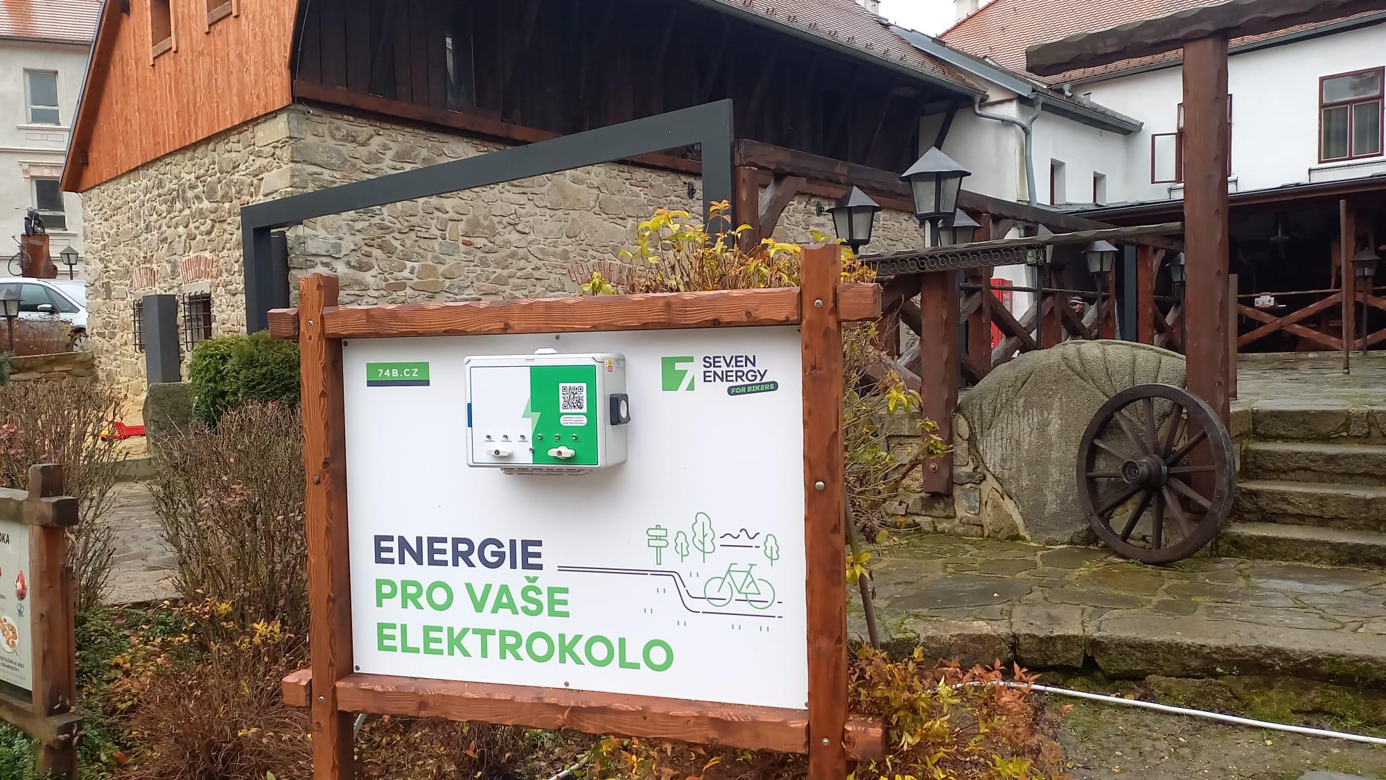 Nabíjecí stanice Turistické informační centrum Rožmberk nad Vltavou - Hotel u Martina foto 3