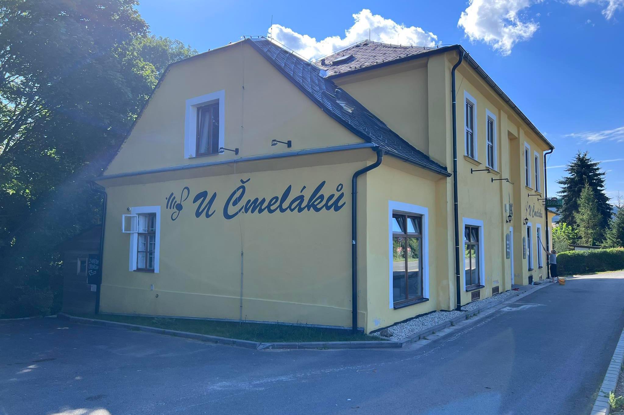 Penzion U Čmeláků