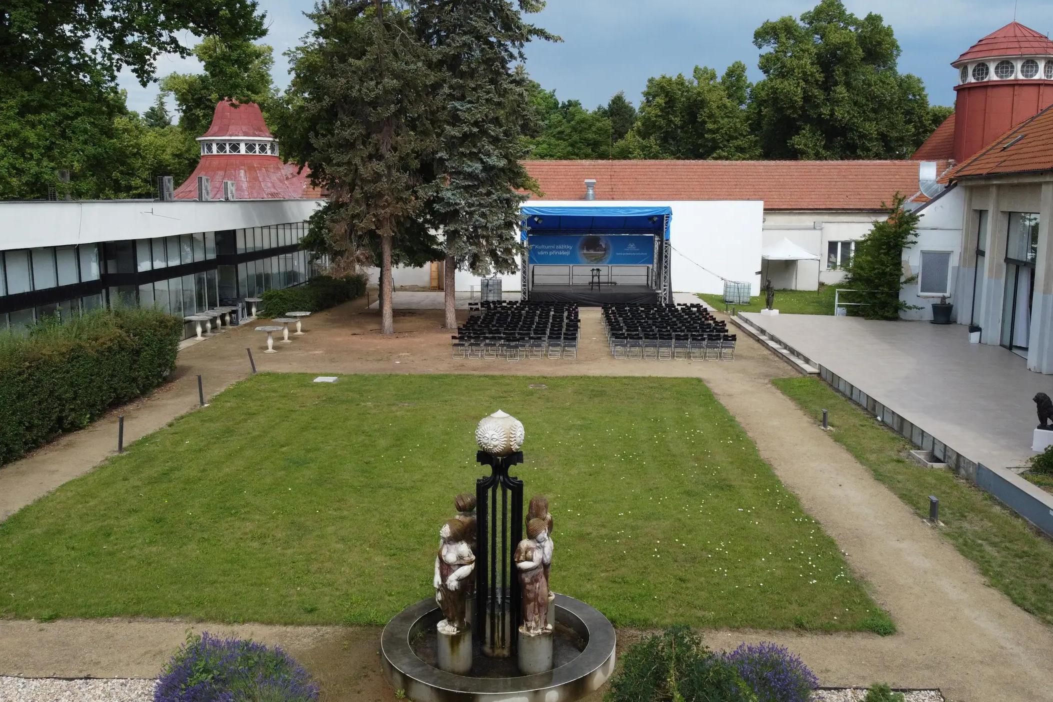 Atrium Letní lázně