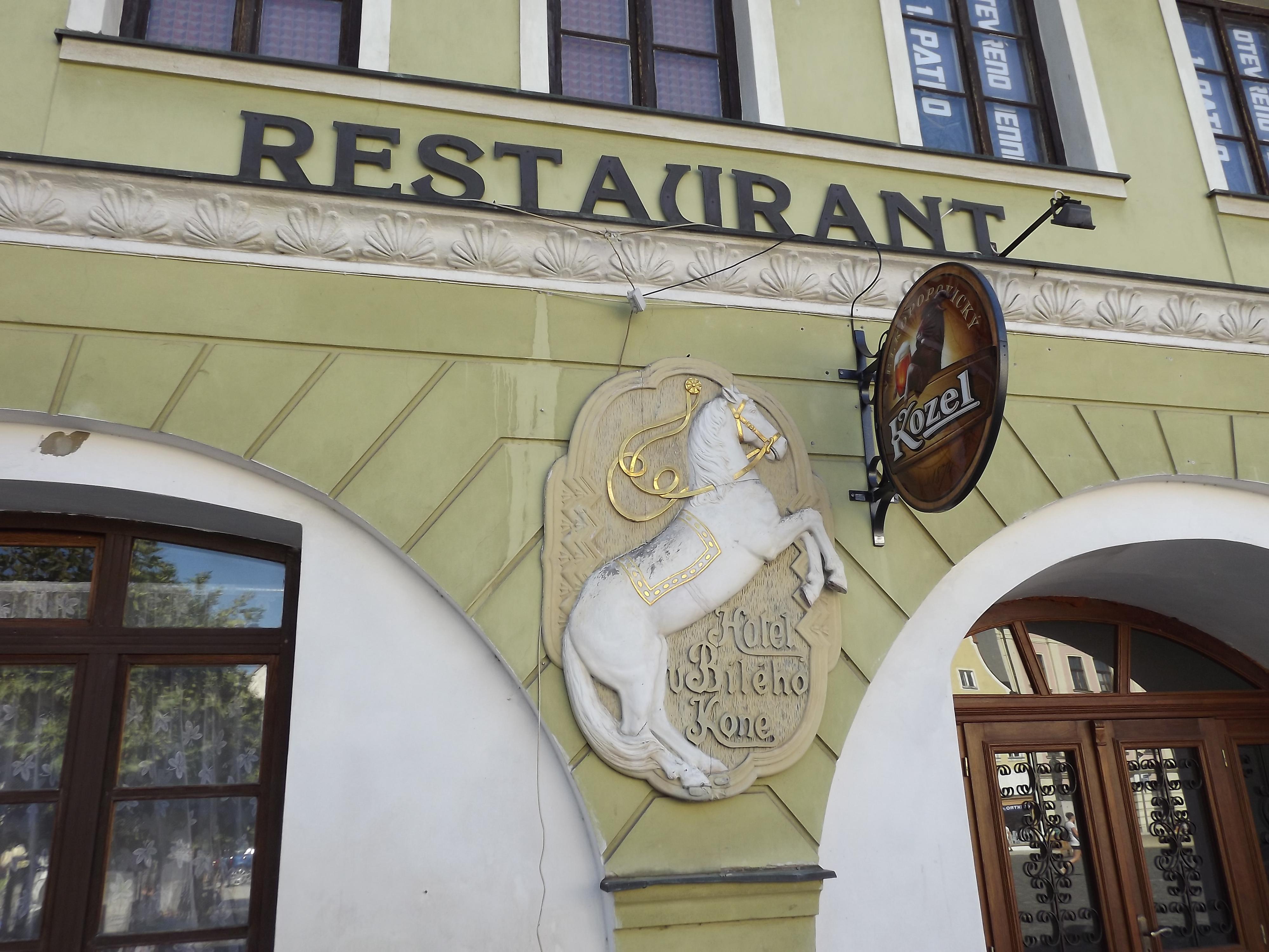 Restaurace Bílý Kůň foto 5