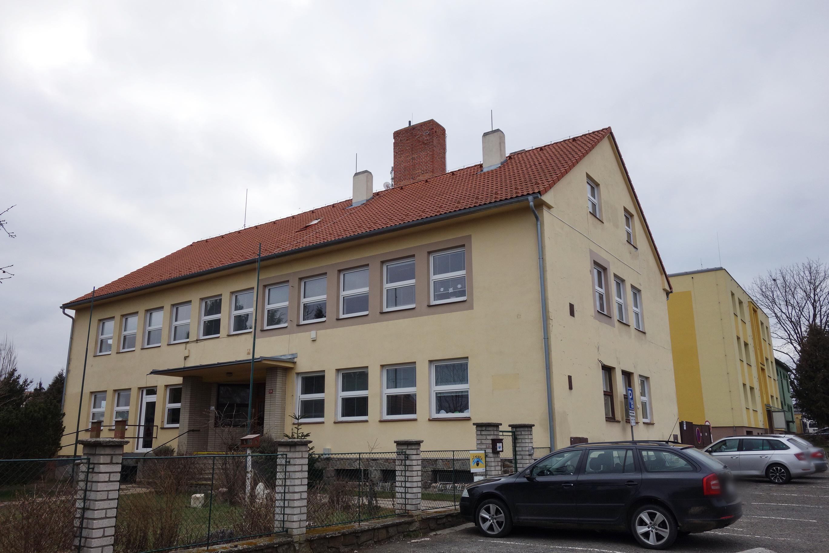 Základní škola TRNKA