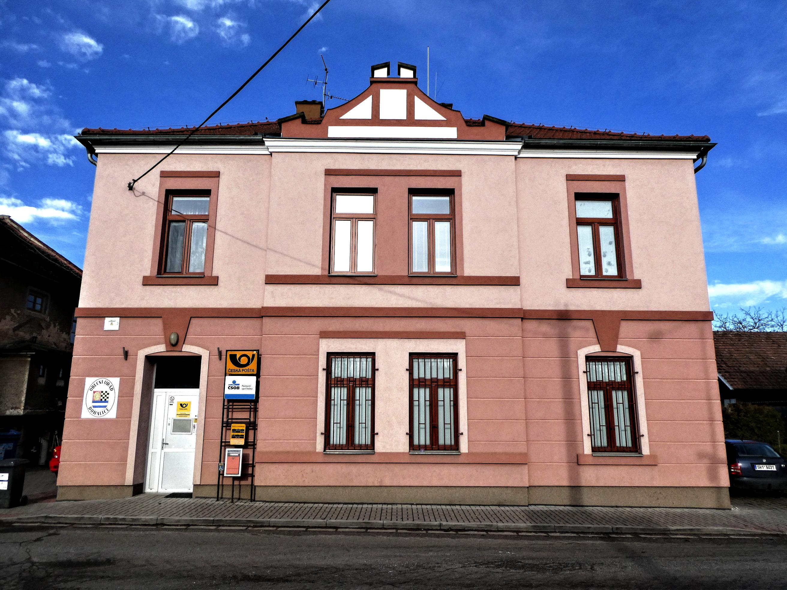 Dohalice - obecní úřad foto 2