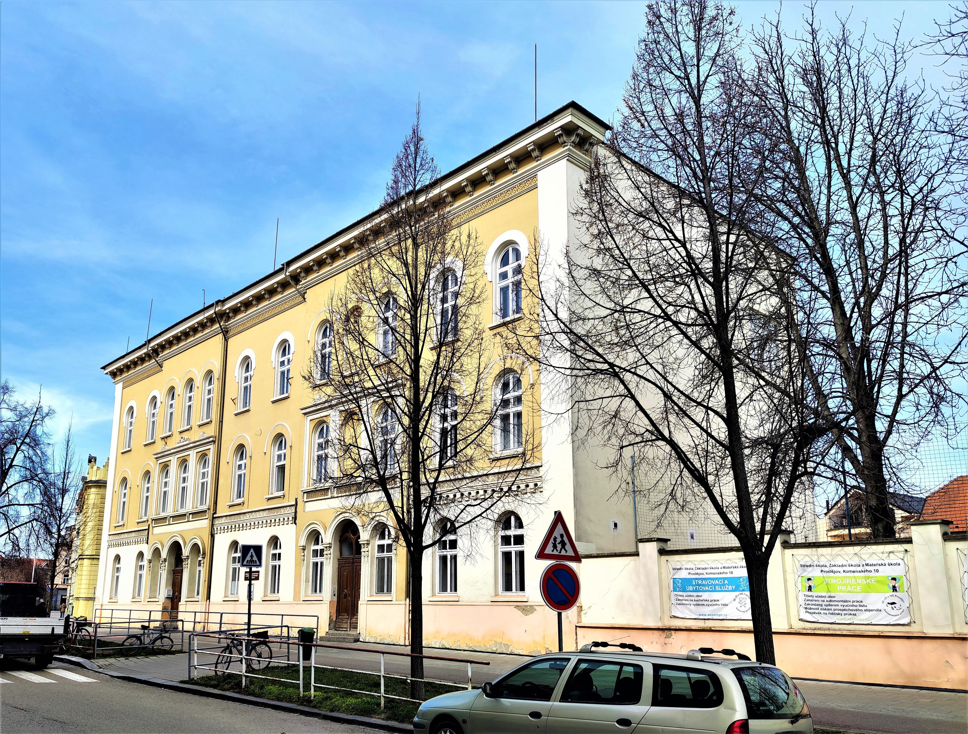 Střední škola Prostějov, Komenského 10 foto 3
