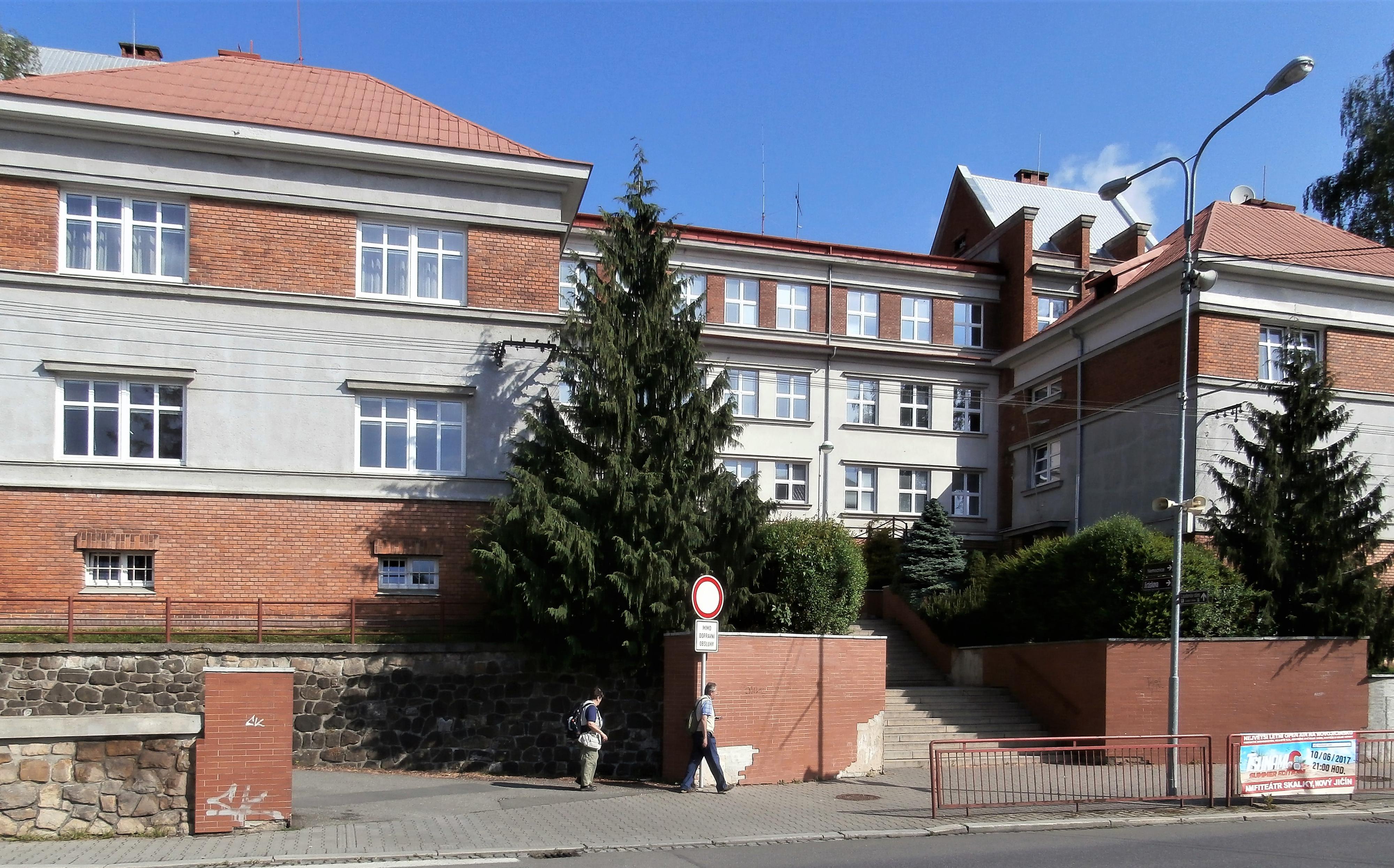 Gymnázium Nový Jičín foto 4