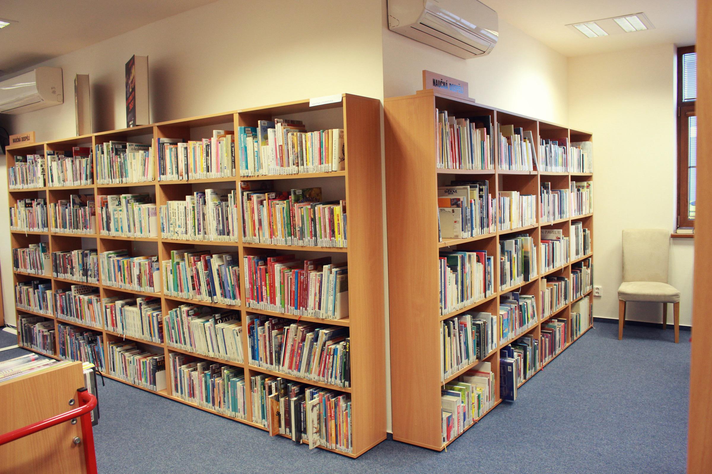 Obecní knihovna Petrovice u Karviné foto 5