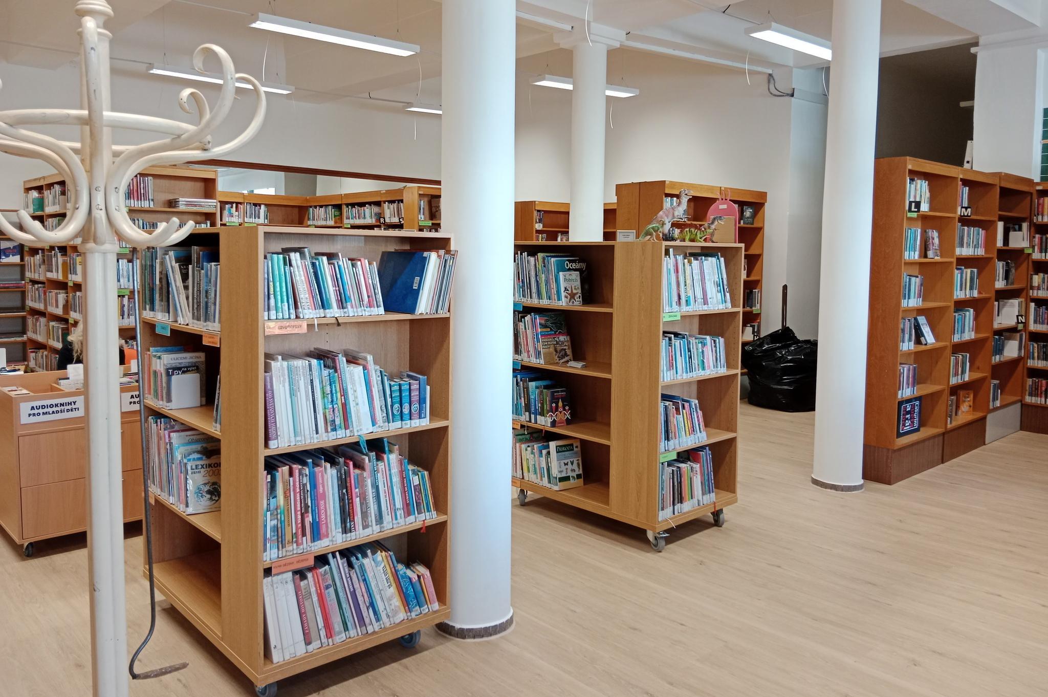 Knihovna Václava Čtvrtka v Jičíně