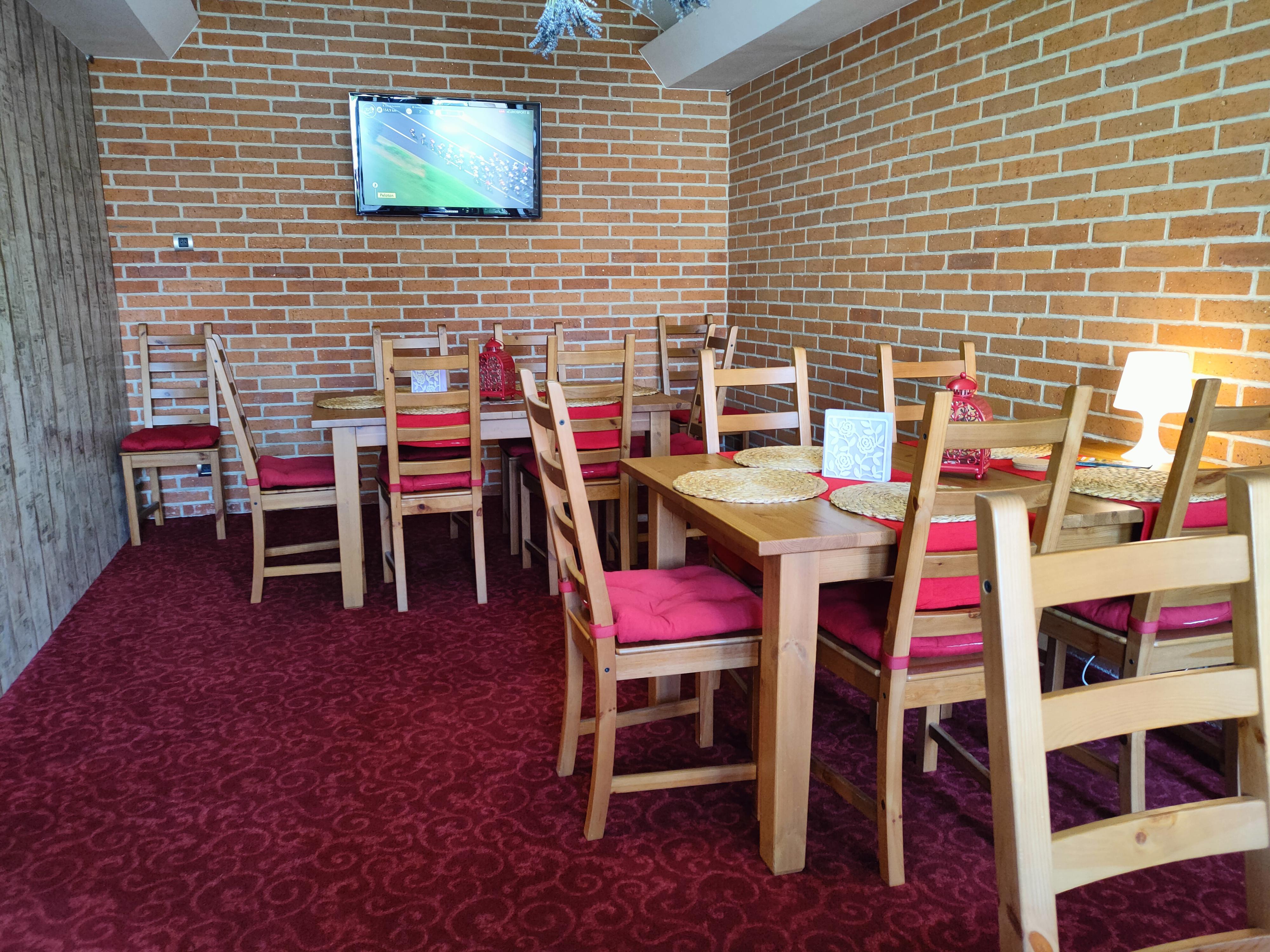 Restaurant & Penzion Jelenka foto 4